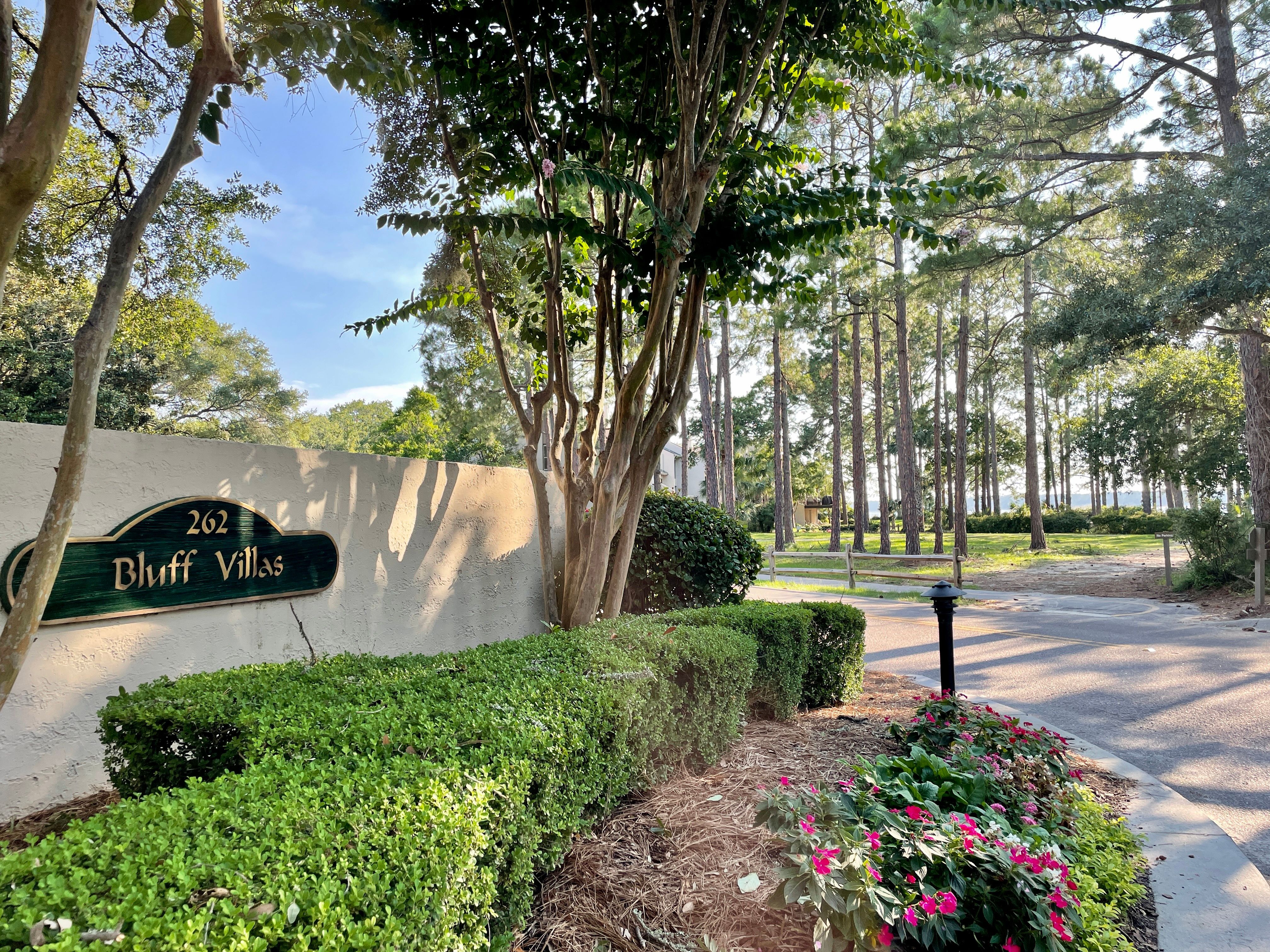 1714 Bluff Villas host2coast