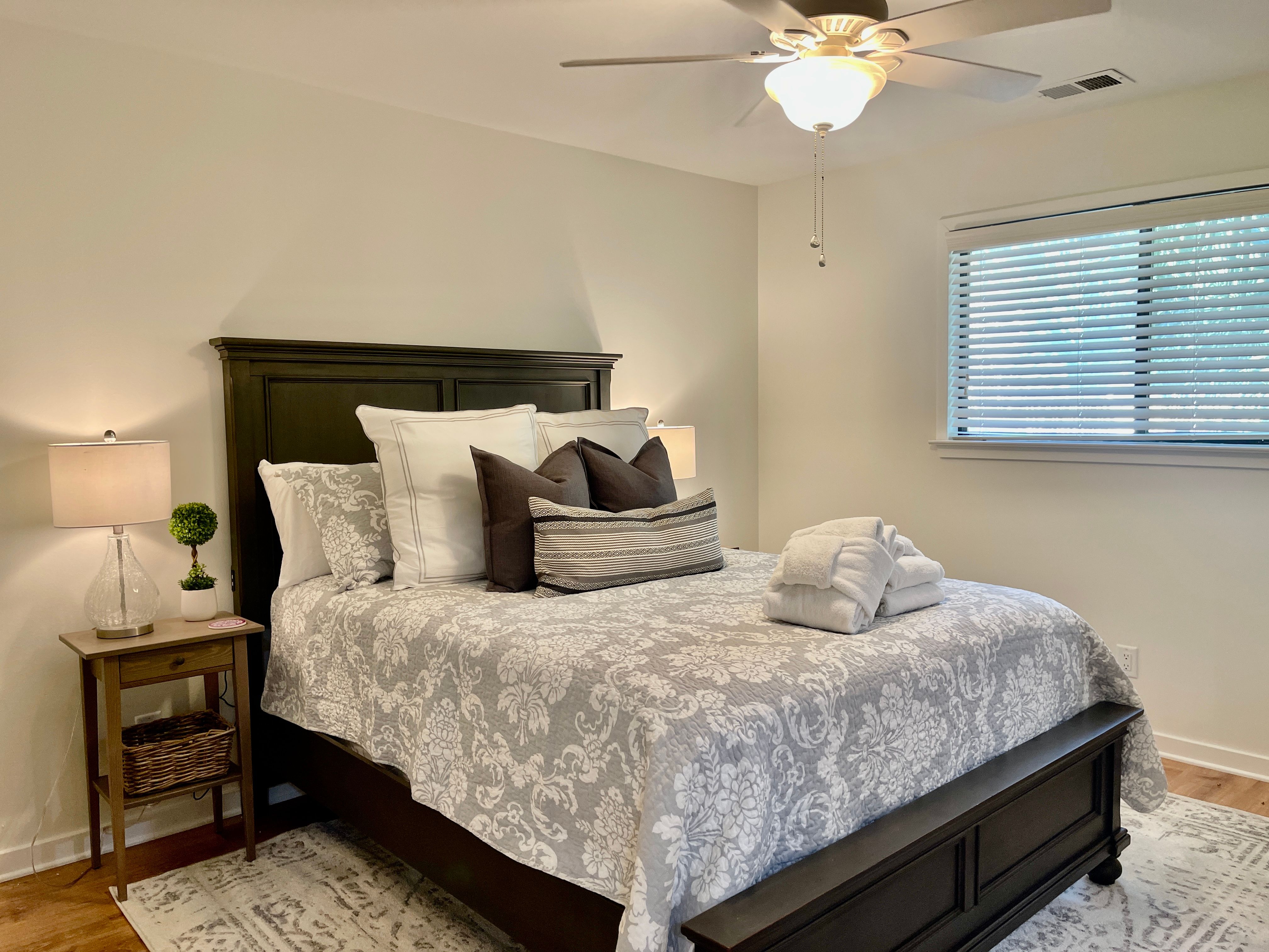 8 Dewberry Lane host2coast