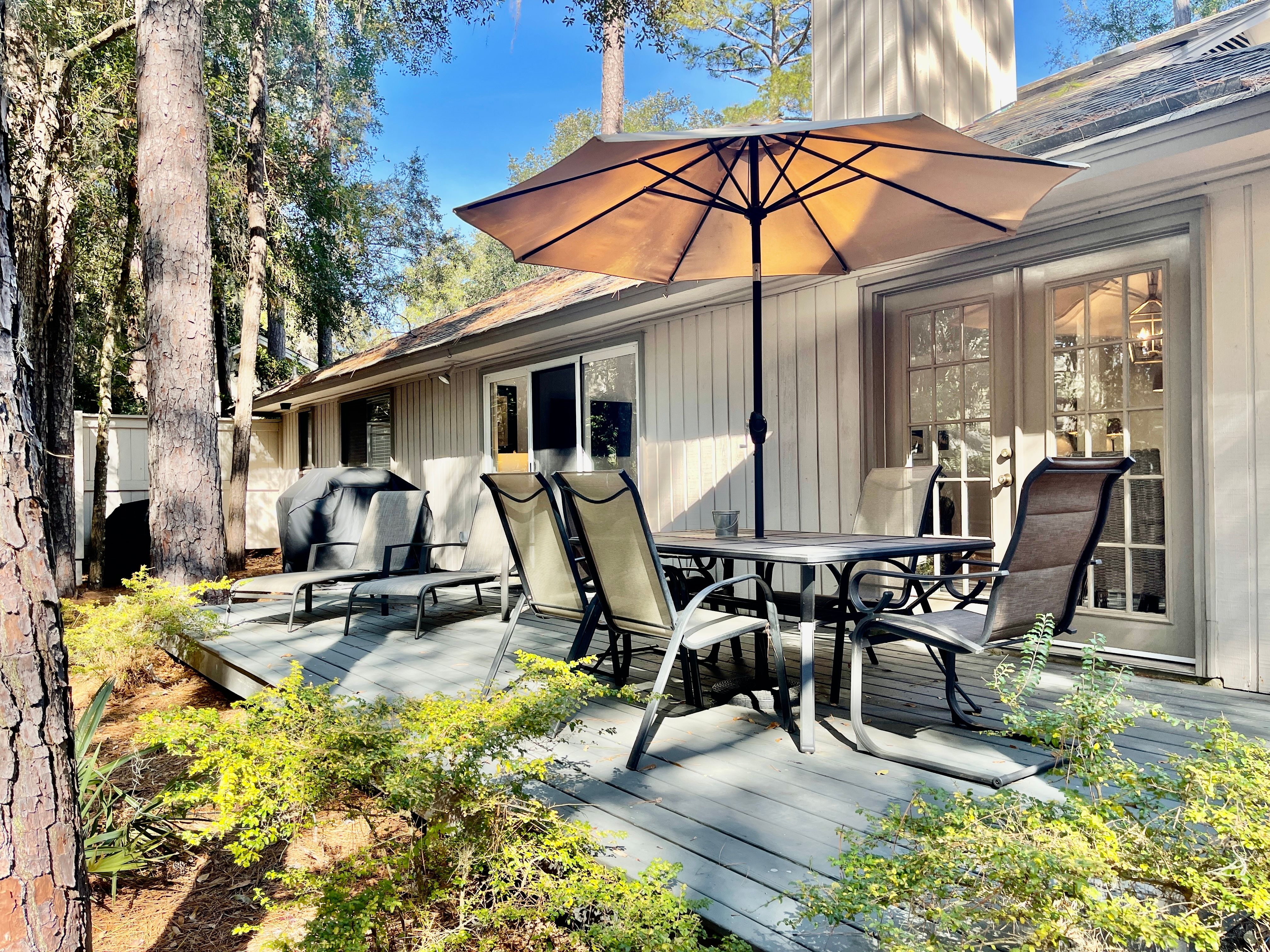 8 Dewberry Lane host2coast