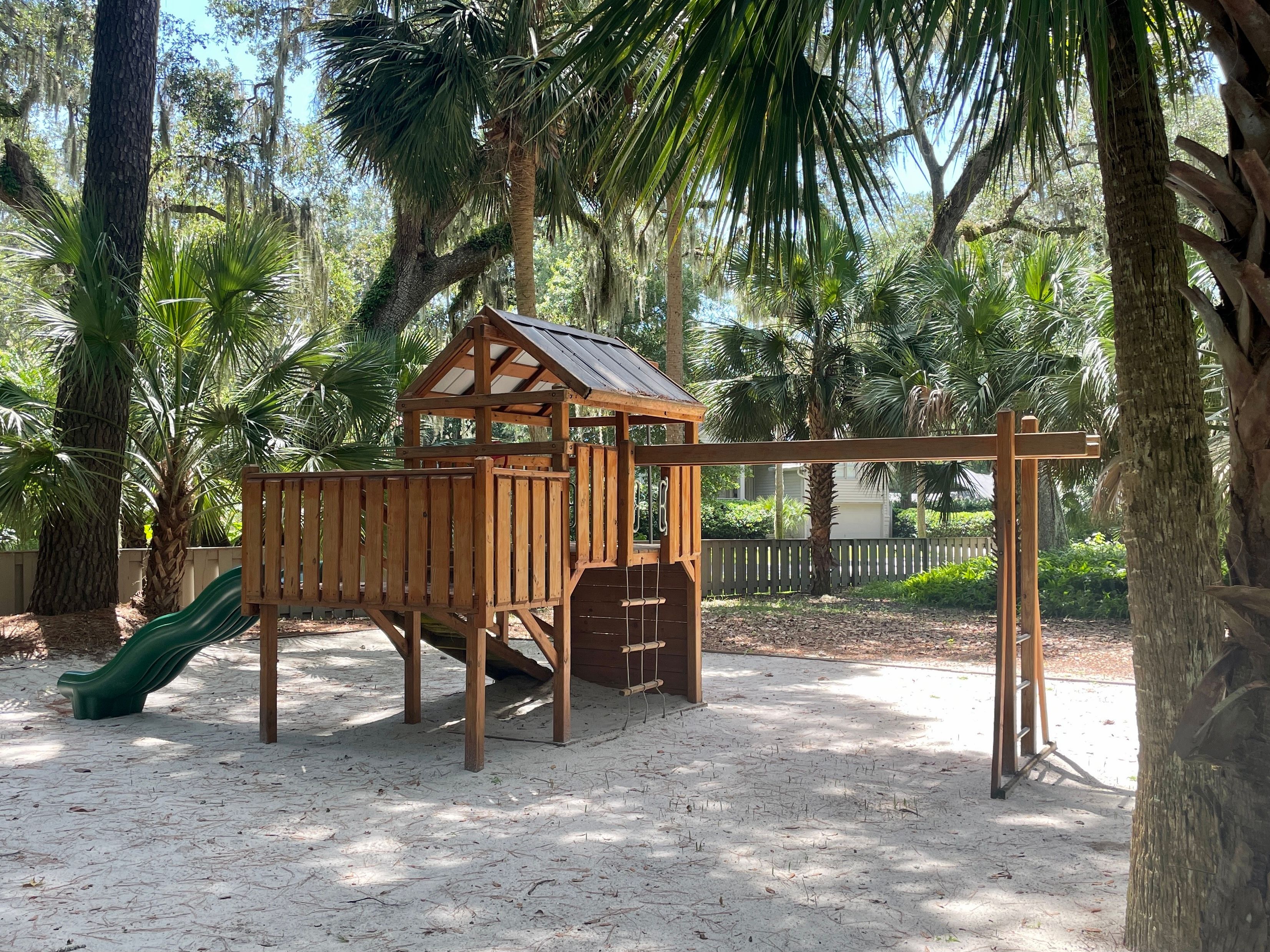 8 Dewberry Lane host2coast