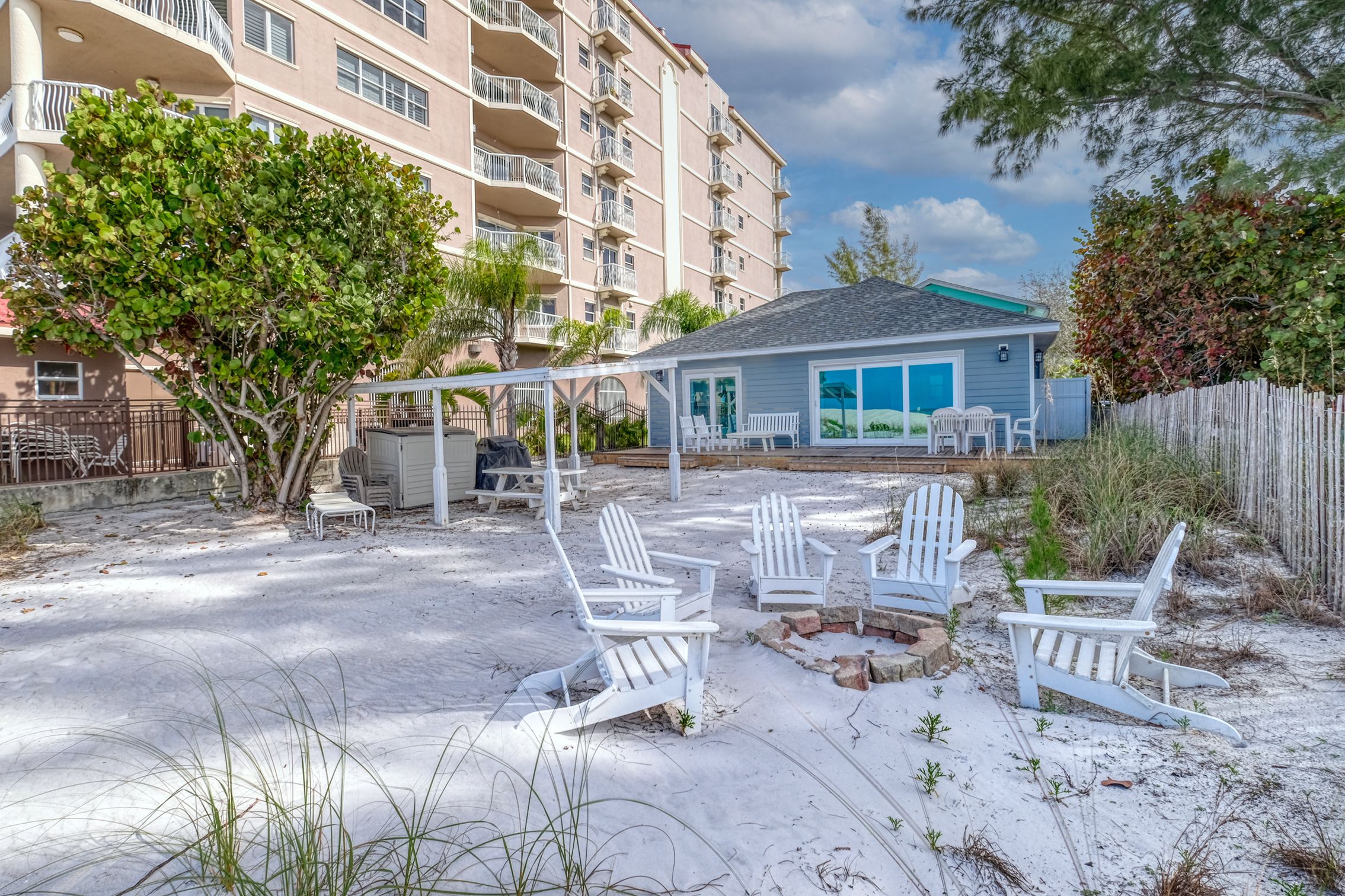 CastAWay The Seaside Property Shoppe