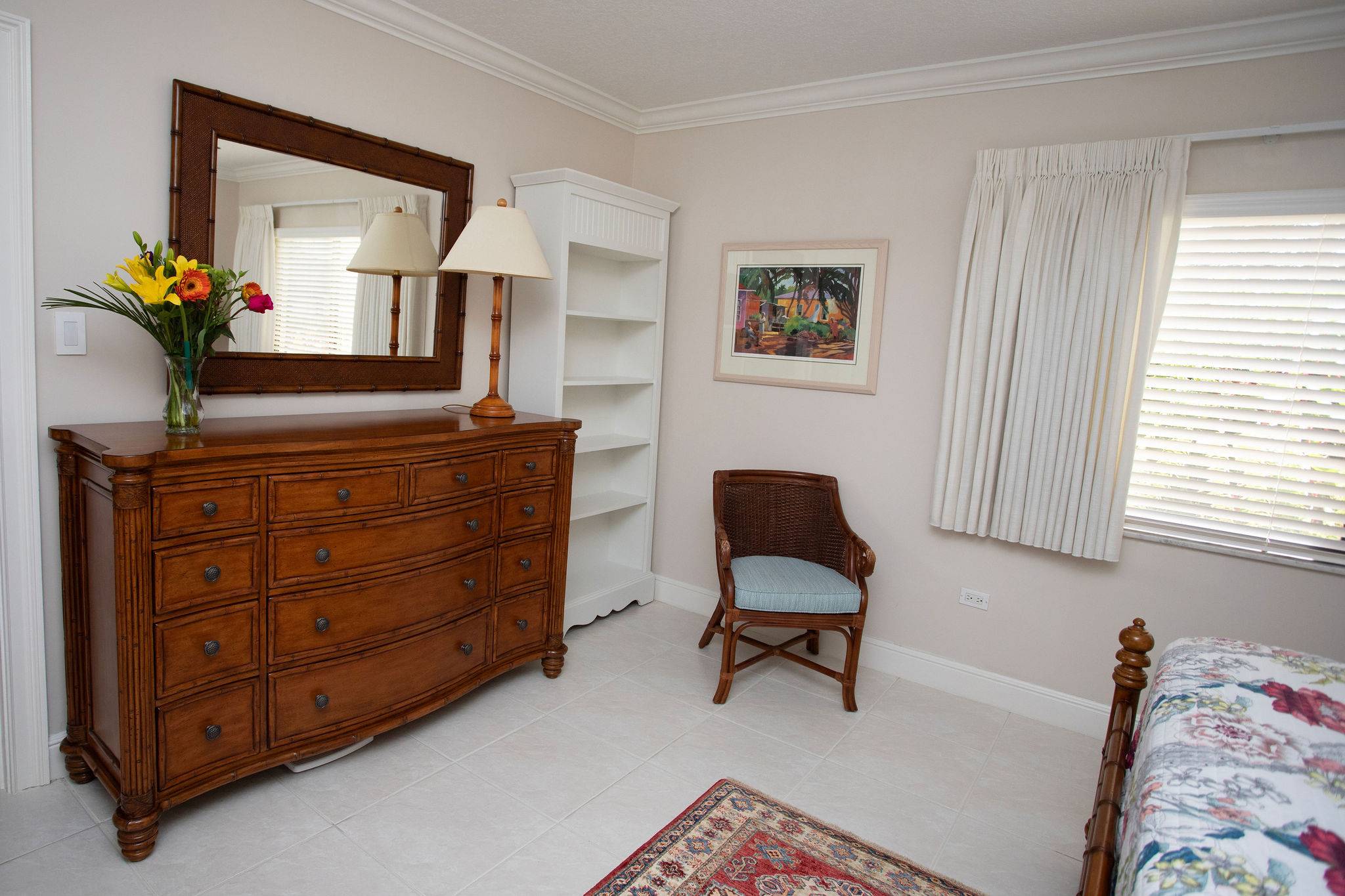 Guest bedroom