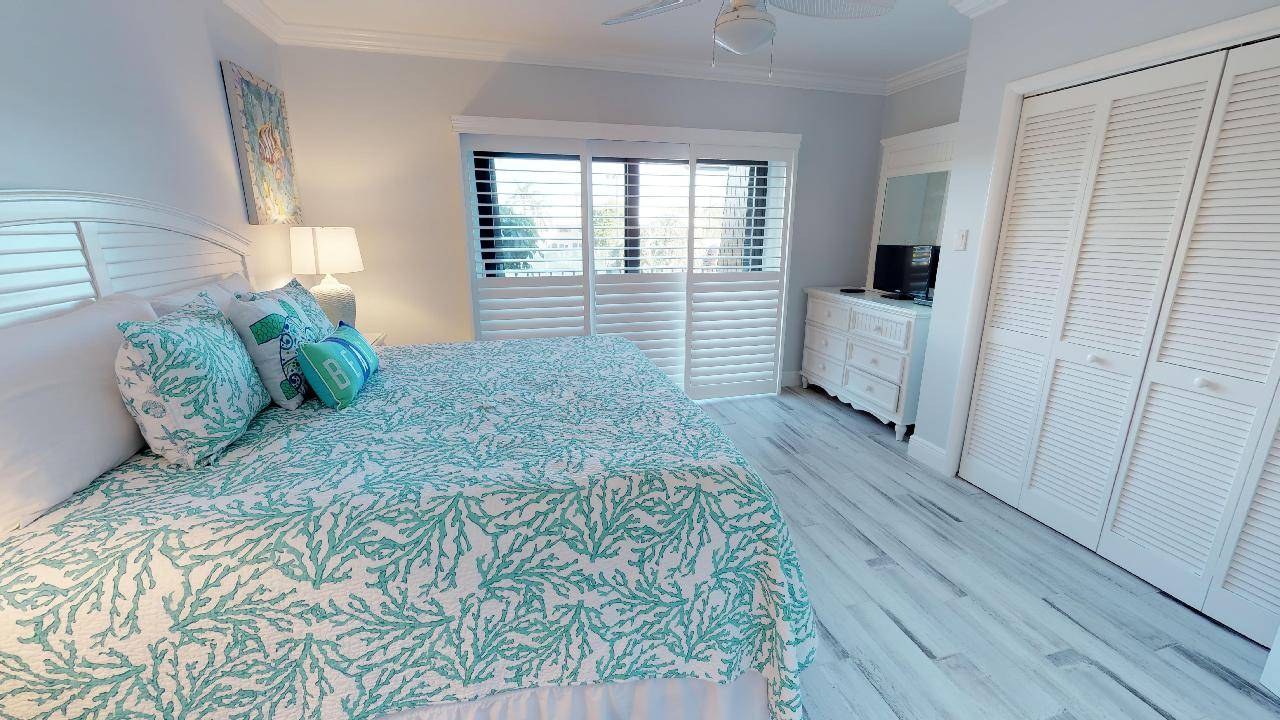 Condo 19 The Islands Club