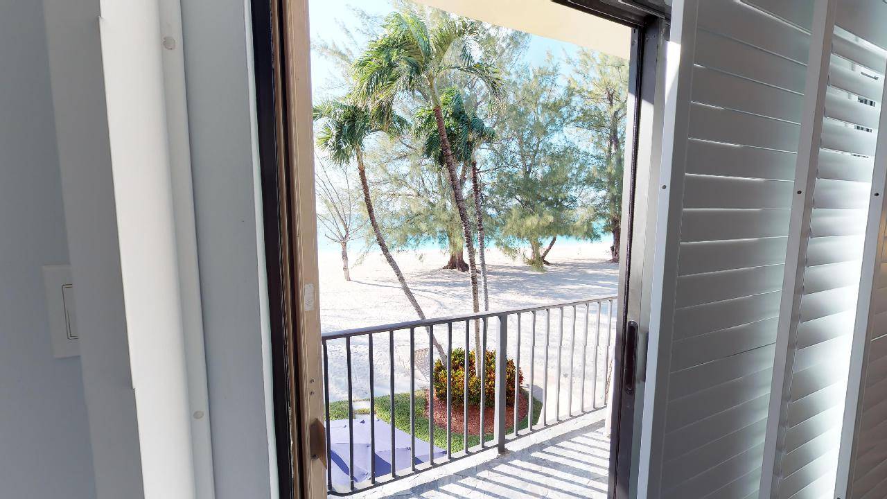 Condo 19 The Islands Club