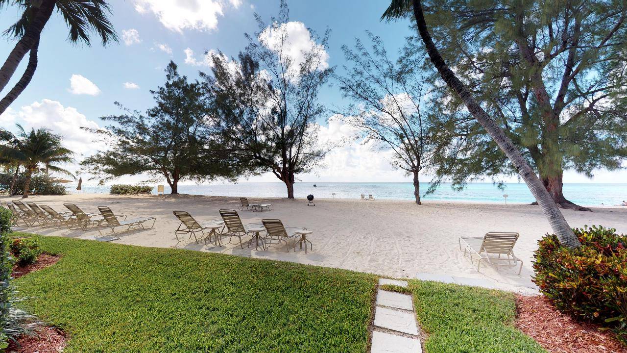 Condo 19 The Islands Club