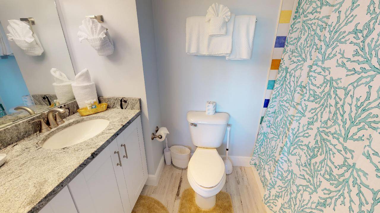 Condo 19 The Islands Club