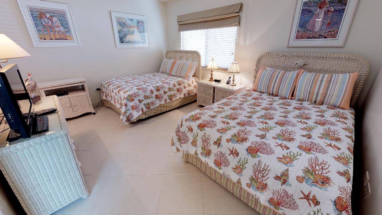 Guest bedroom