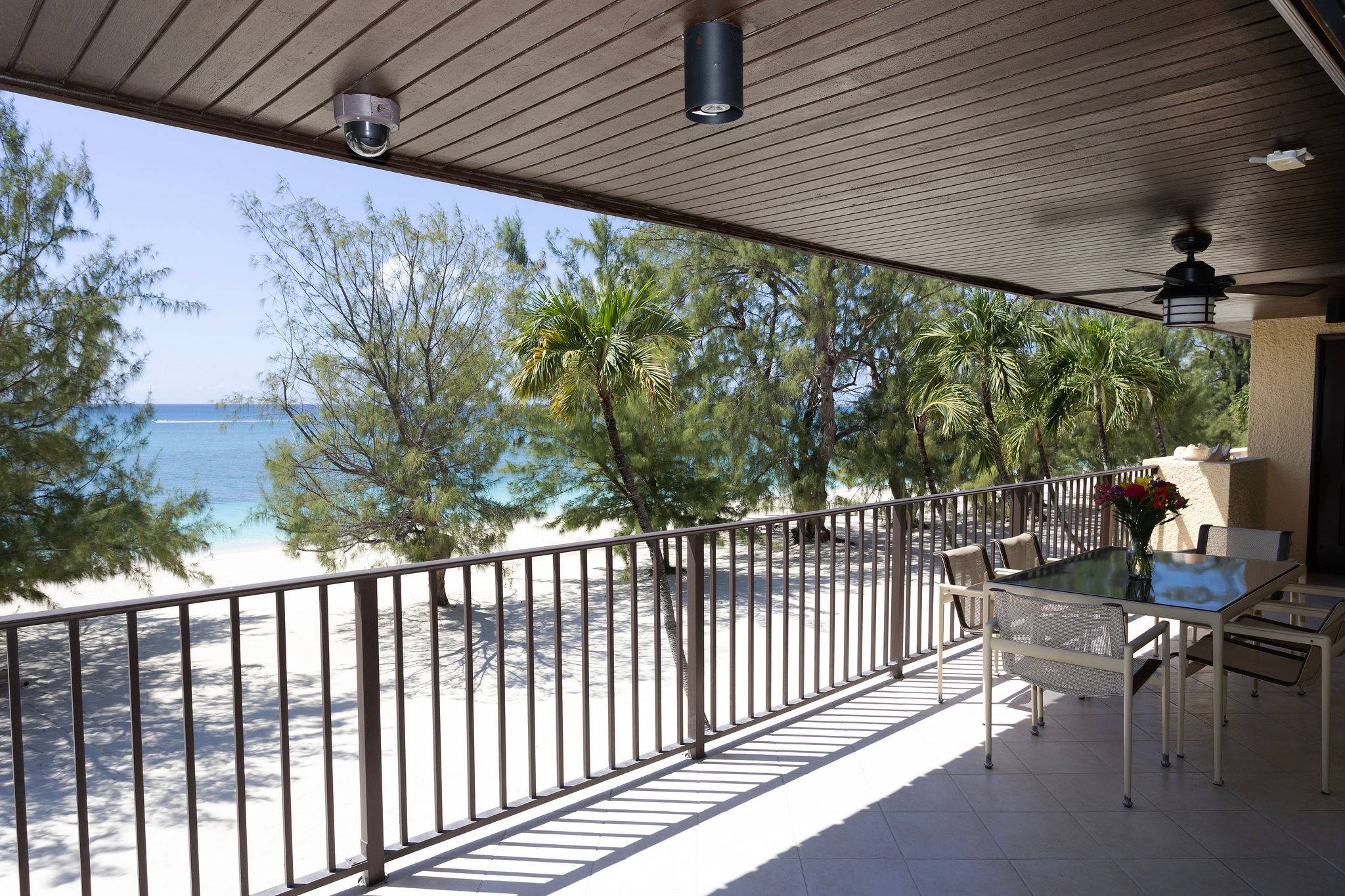 Enjoy the glorious Sunsets from your balcony - Heavenly! 