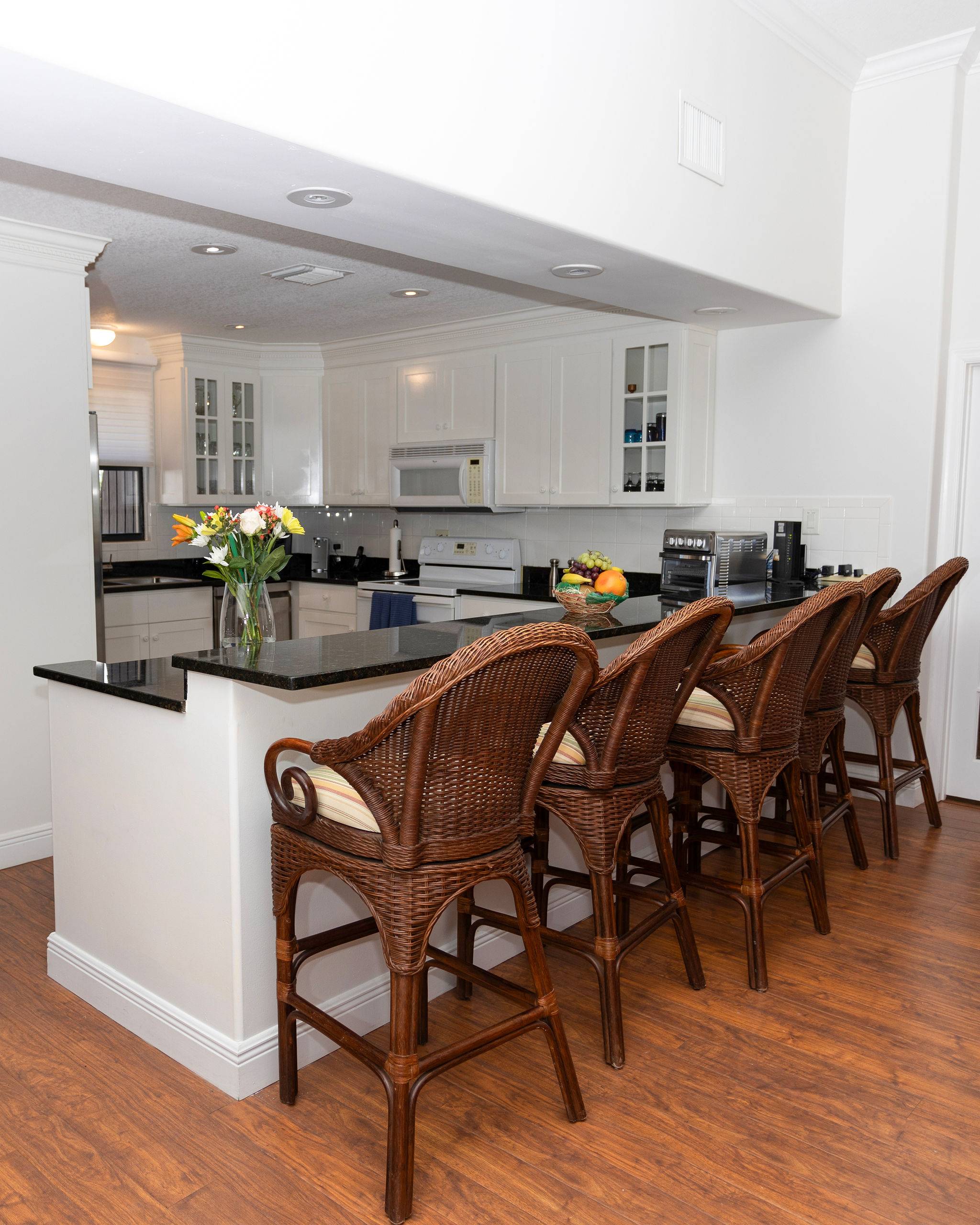 More Pics of Counter Space 