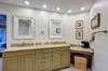 King bathroom