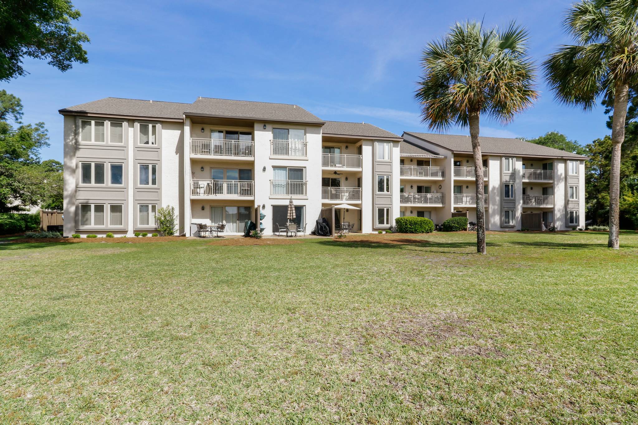 1809 Bluff Villas | Island Time Hilton Head