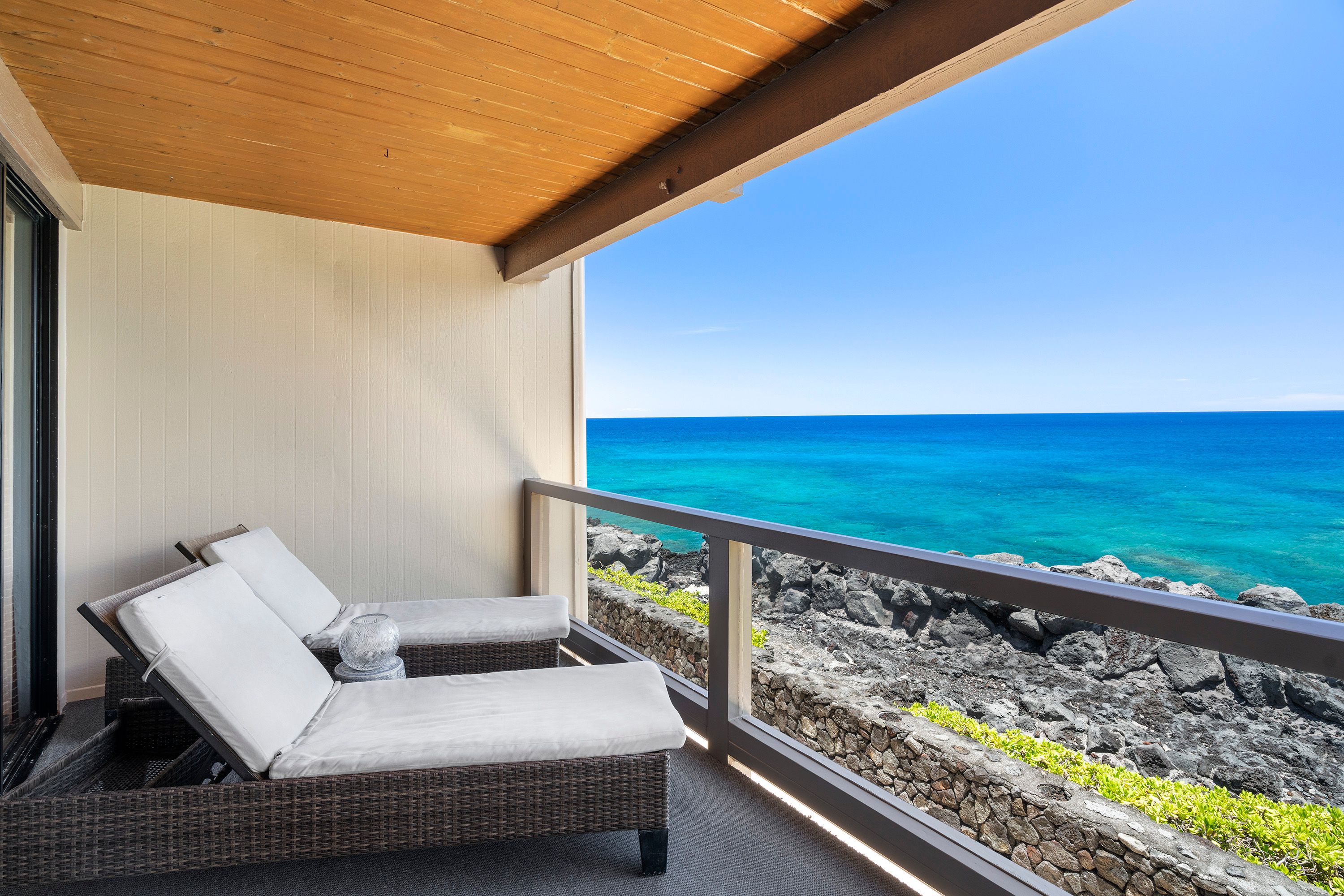 Keauhou Kona Surf & Racquet Club 5202 Knutson & Associates