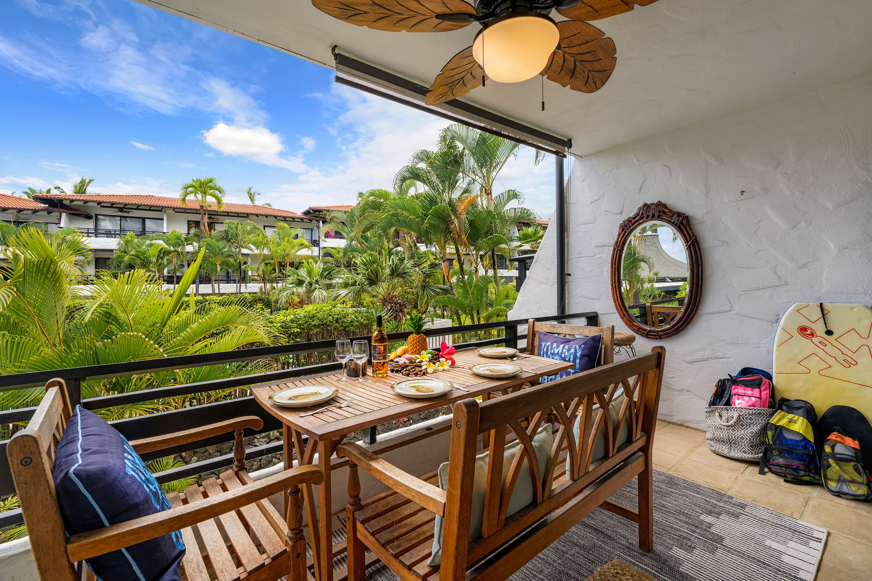 Casa De Emdeko 210 Knutson & Associates