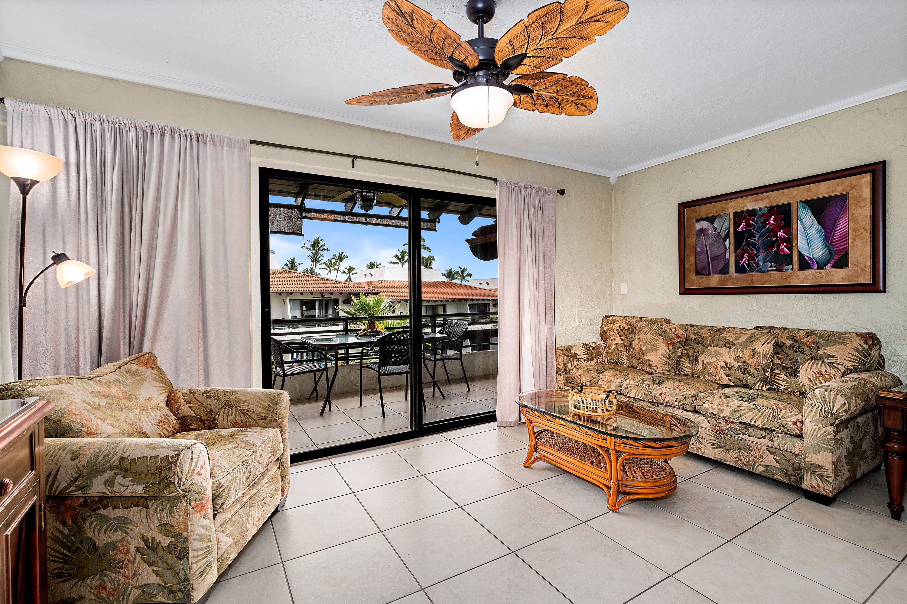 Casa De Emdeko 323 | Knutson & Associates