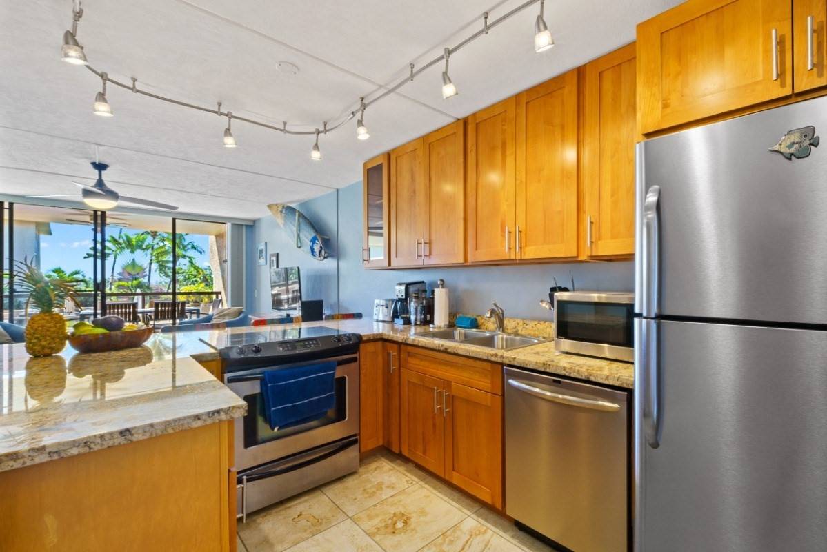 Kona Pacific A206 Knutson & Associates