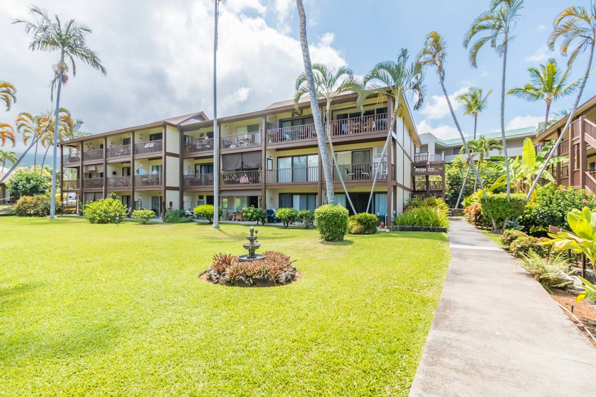 Kona Isle C38 Knutson & Associates