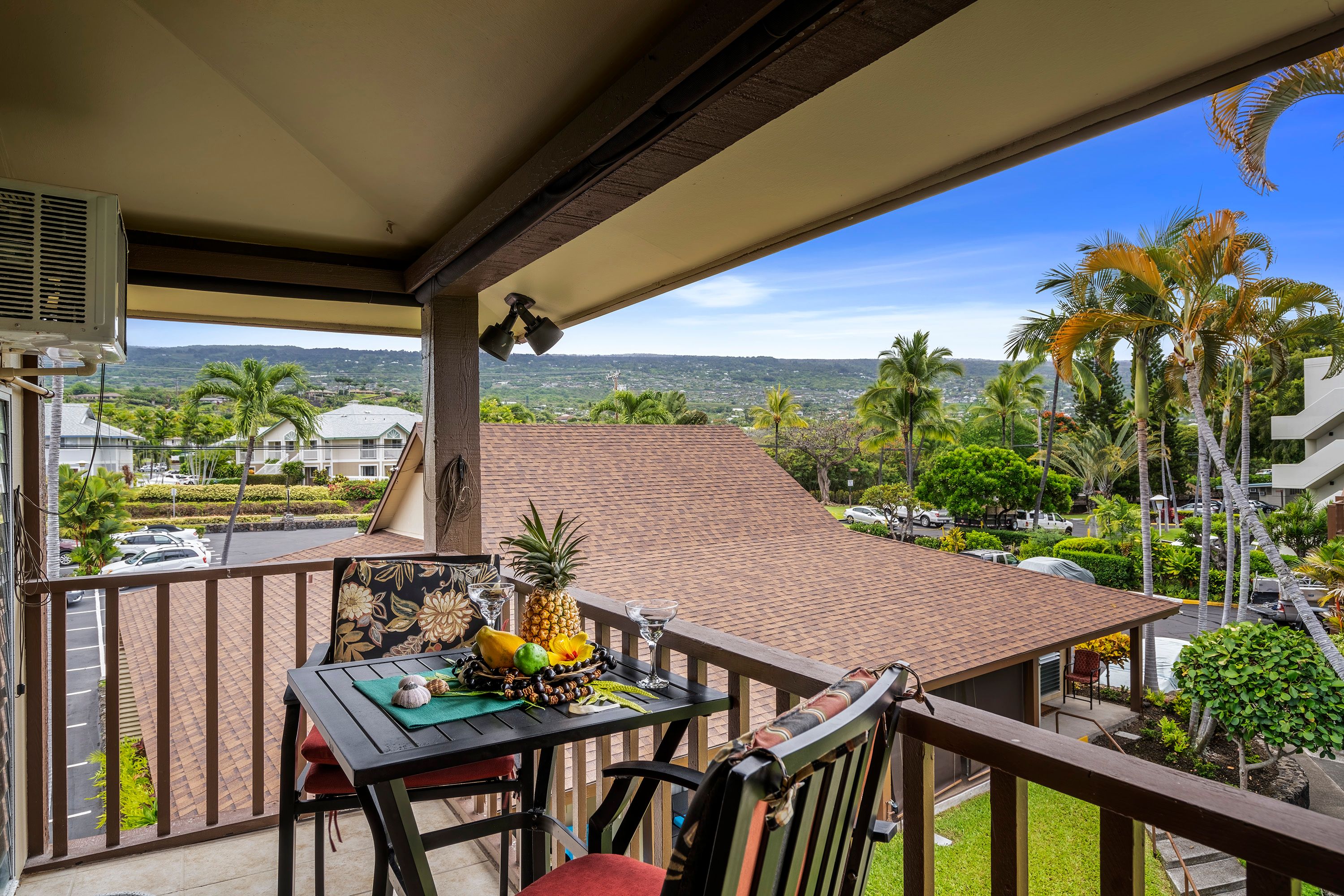 Kona Isle B31 Knutson & Associates