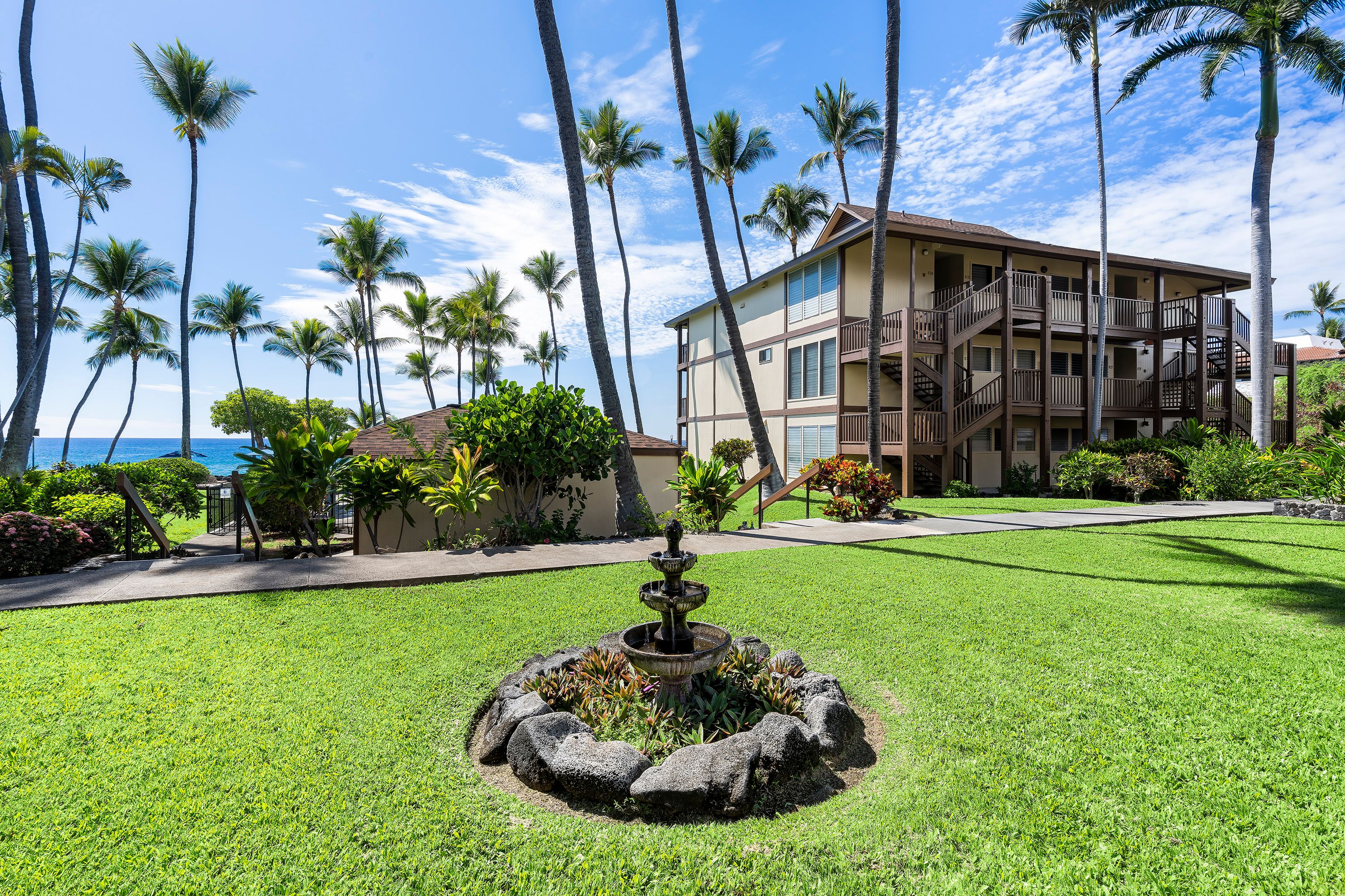 Kona Isle A4 | Knutson & Associates