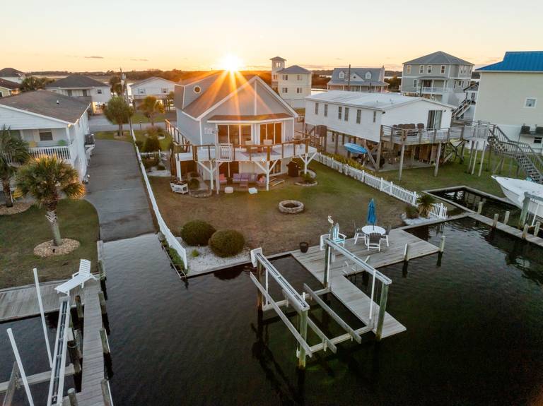 Exterior - Sound Side