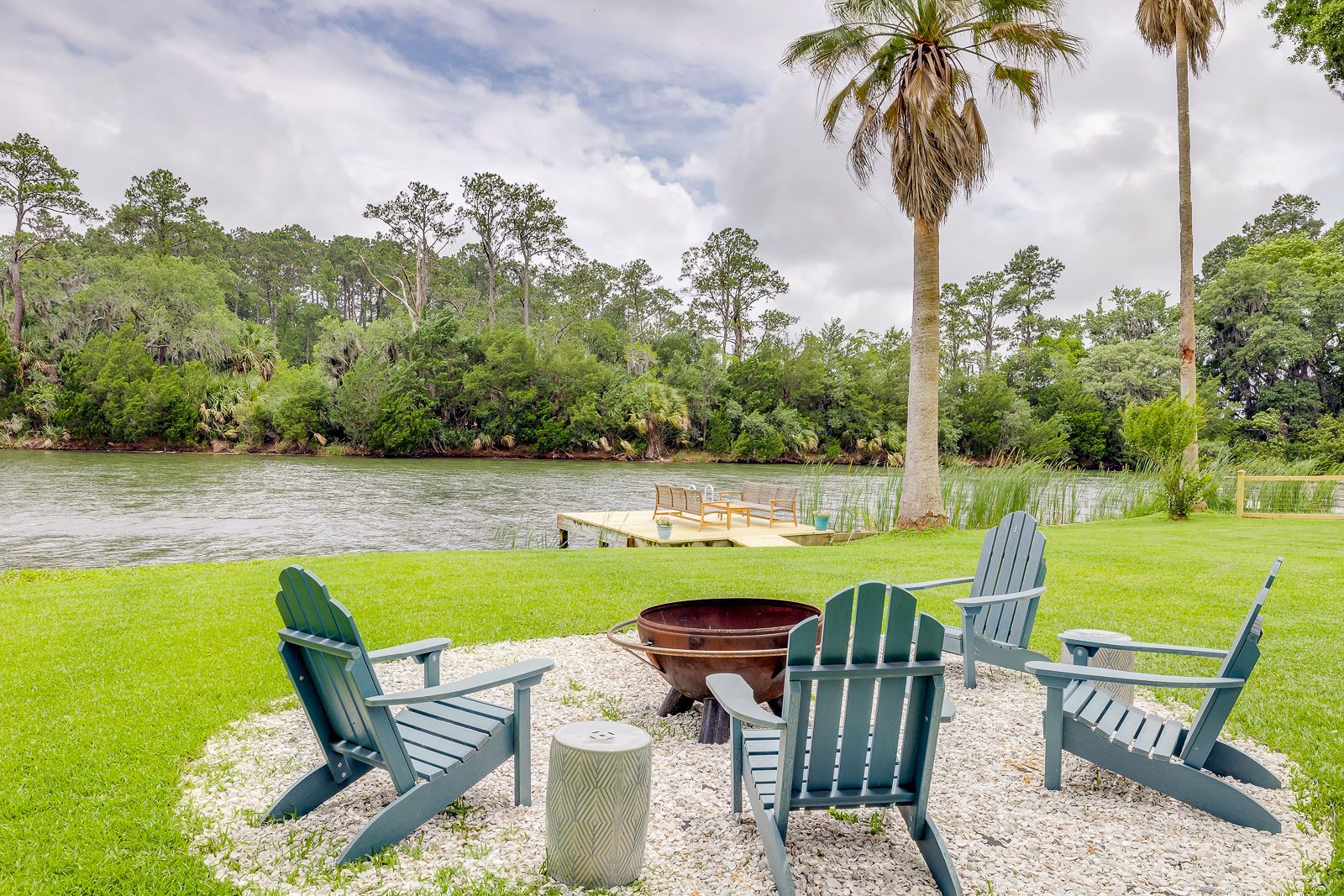 Island retreat adirondack online chair