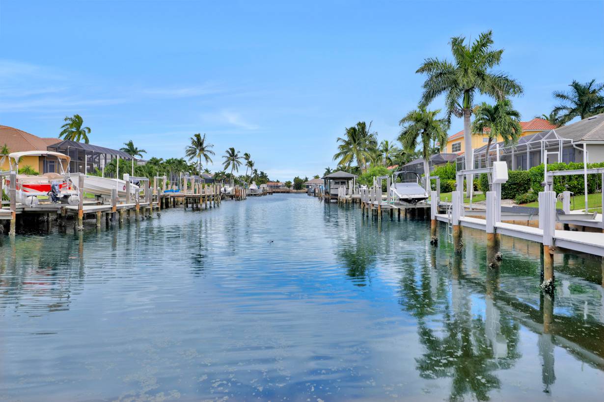 12 Algonquin Court | Marco Island Vacation Properties