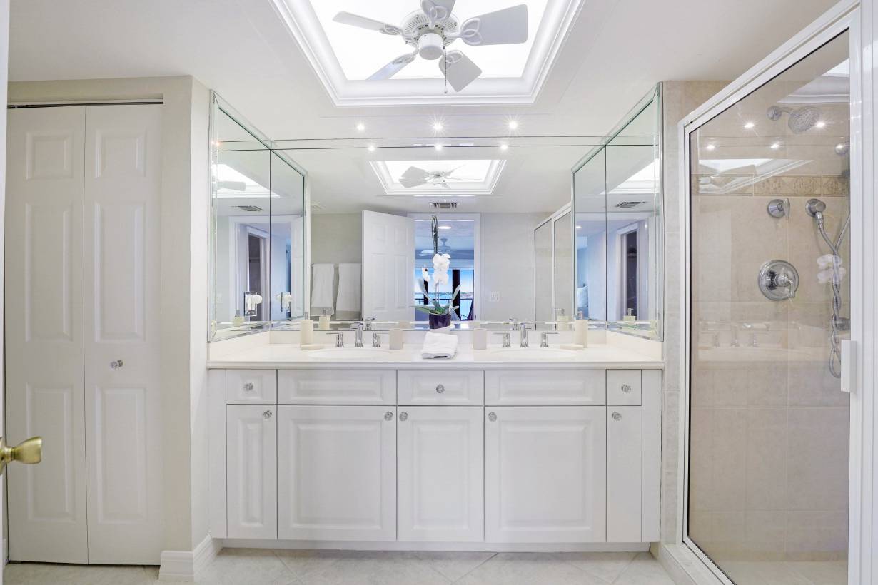 Shipps Landing III Unit 525 Marco Island Vacation Properties