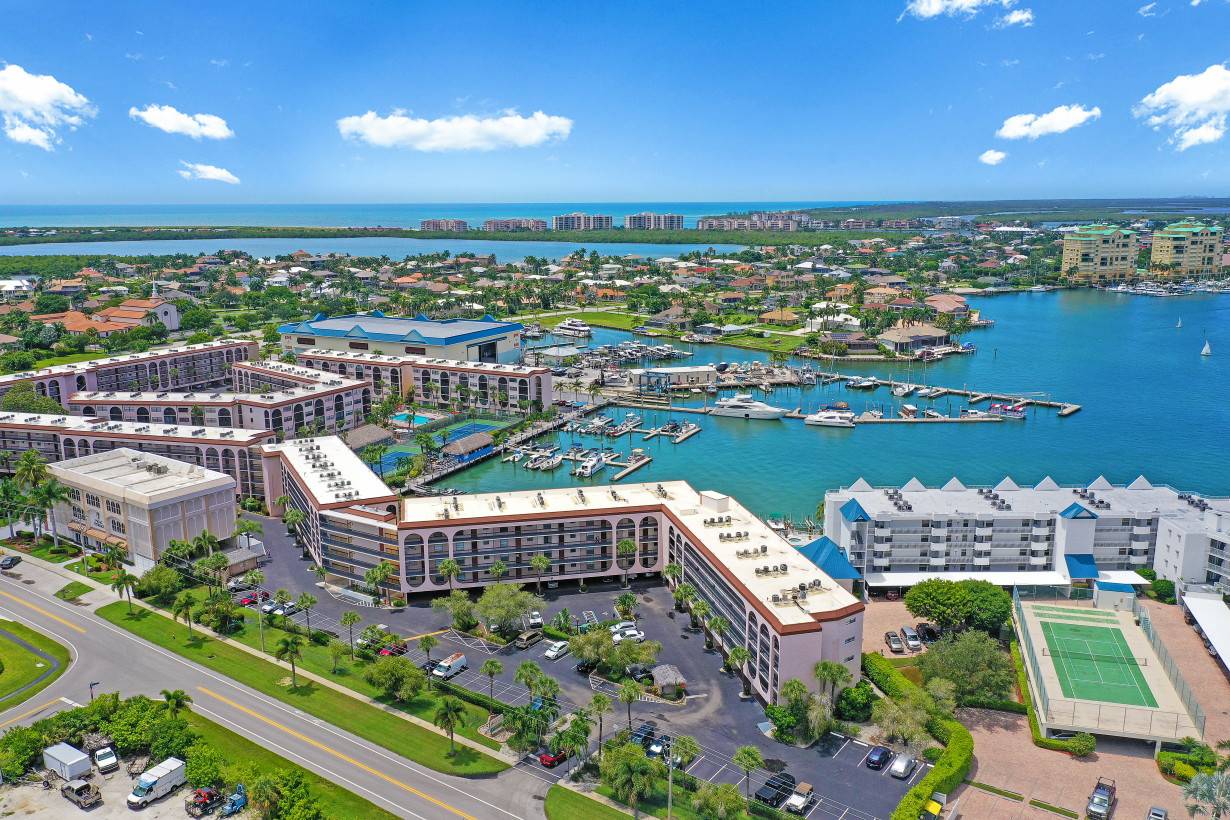 Anglers Cove E-503 | Marco Island Vacation Properties