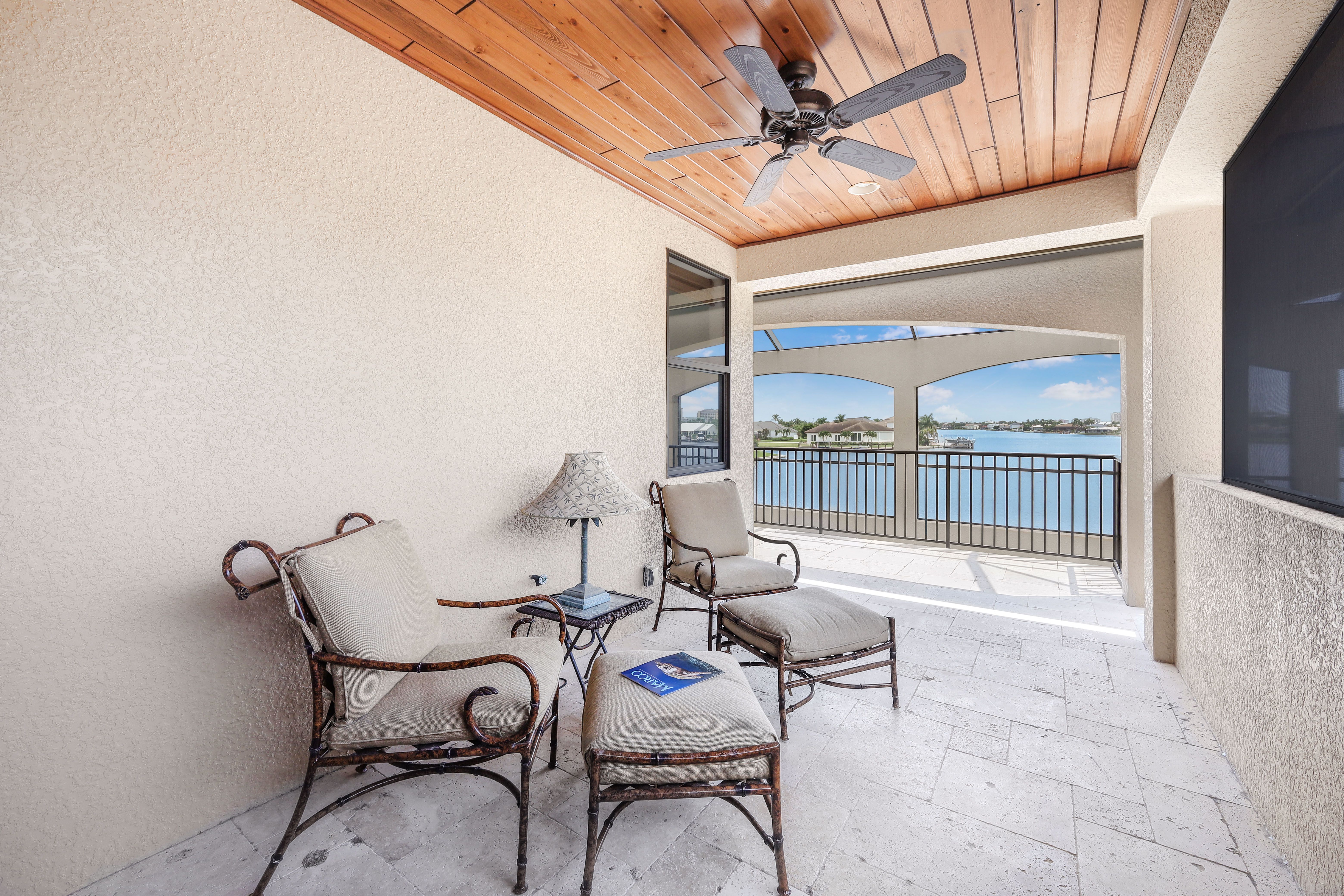 Upstairs lanai seating area