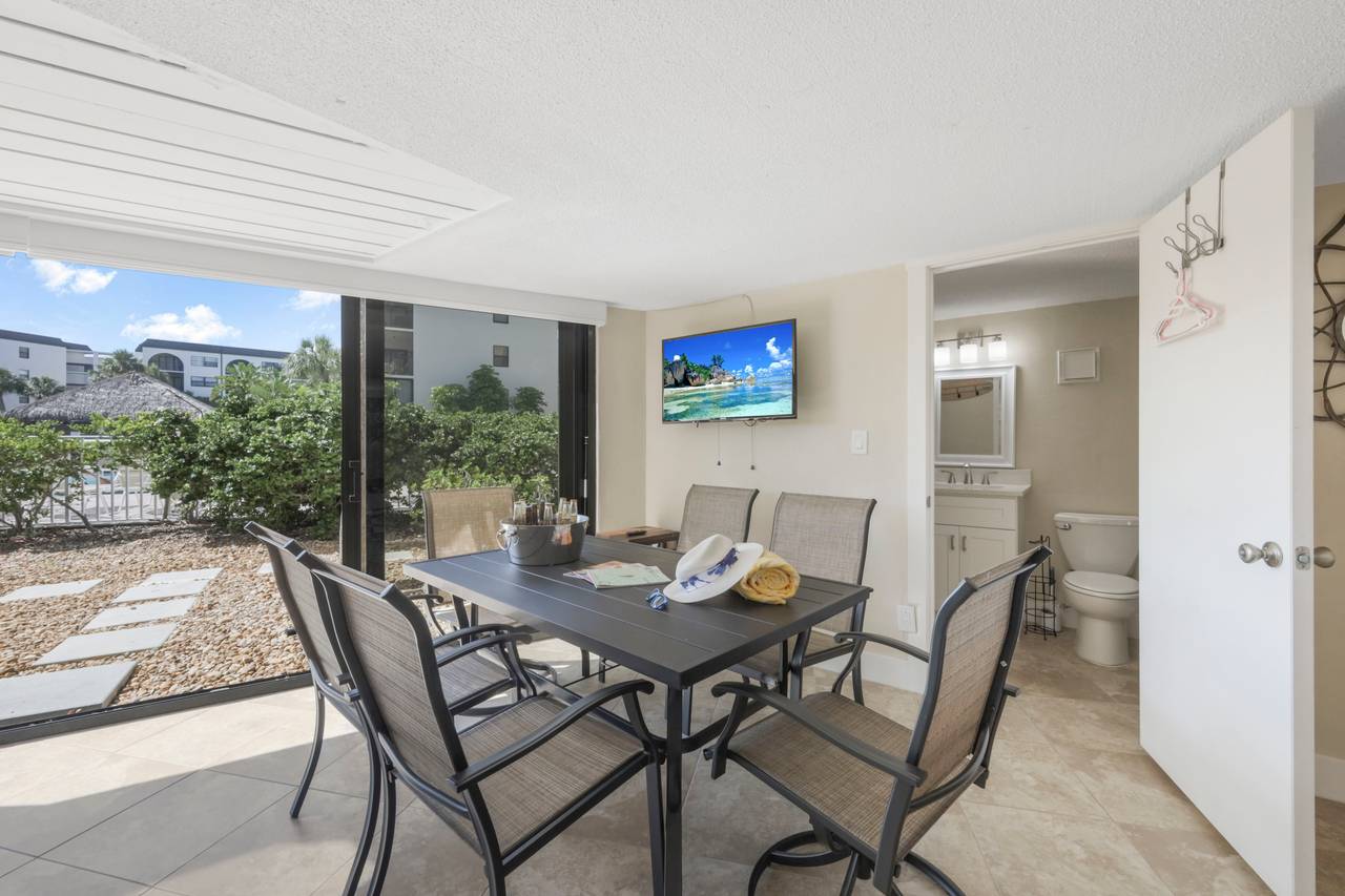 Exterior Exterior