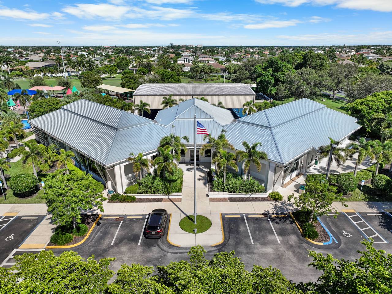 Exterior Exterior