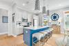 Kitchen with Breakfast Bar