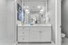 King Bedroom En Suite Bathroom