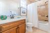 2nd Floor King Ensuite Bathroom