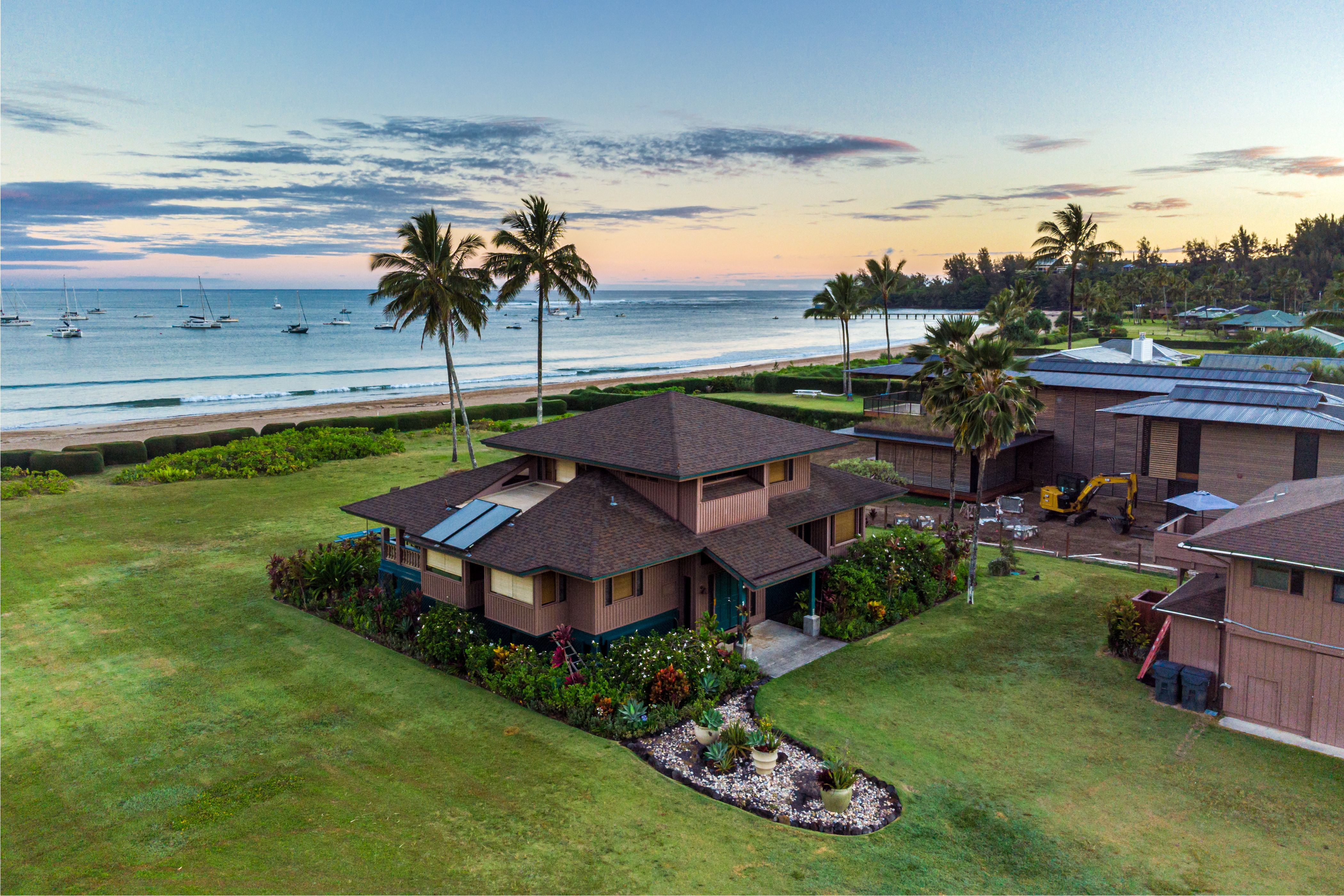 洋書 The Hawaiian House The Ancient Hawaiian House [Illustrated Edition] by W. T.