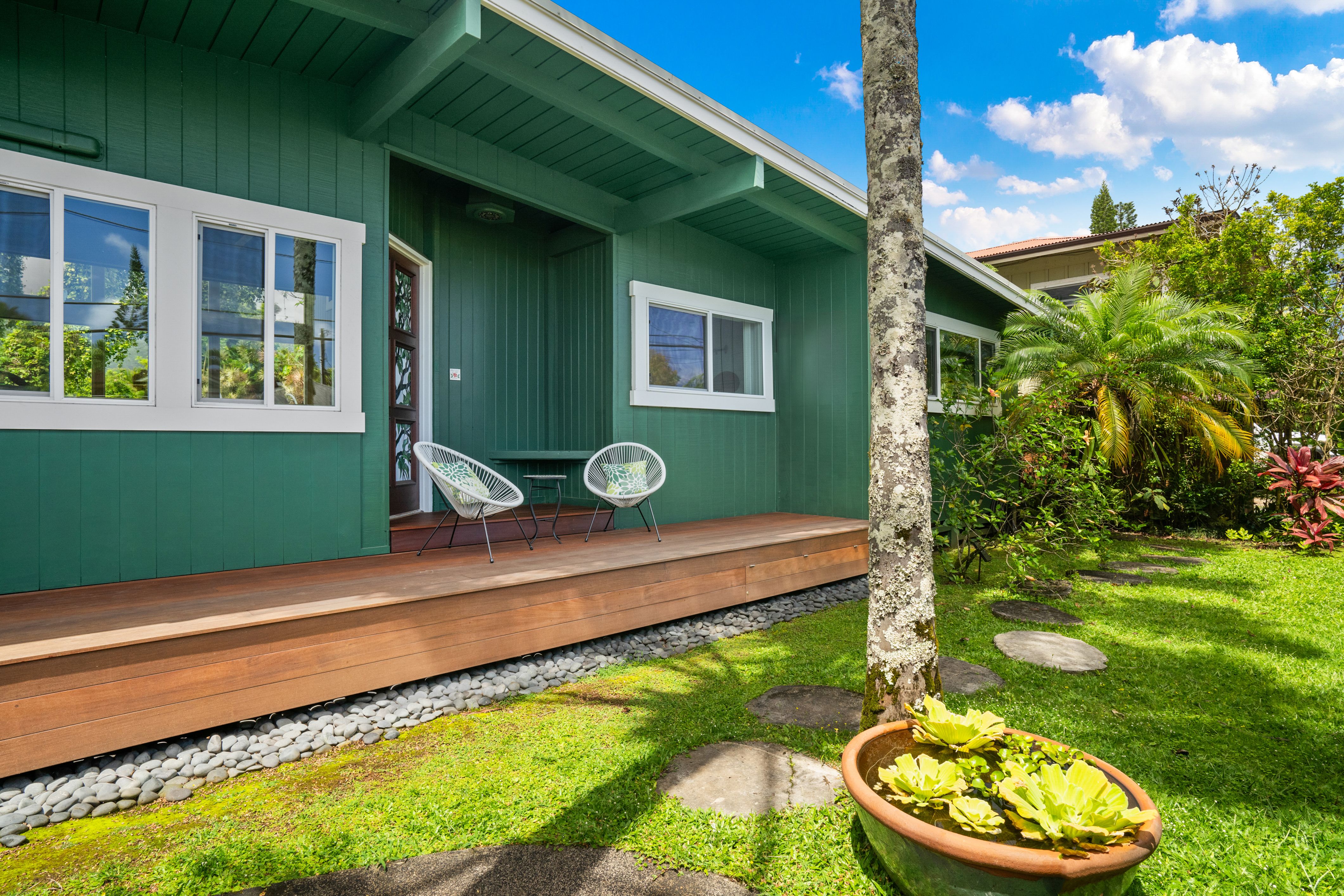 Lokelani Hale with Air Conditioning | Na Pali Properties, Inc.