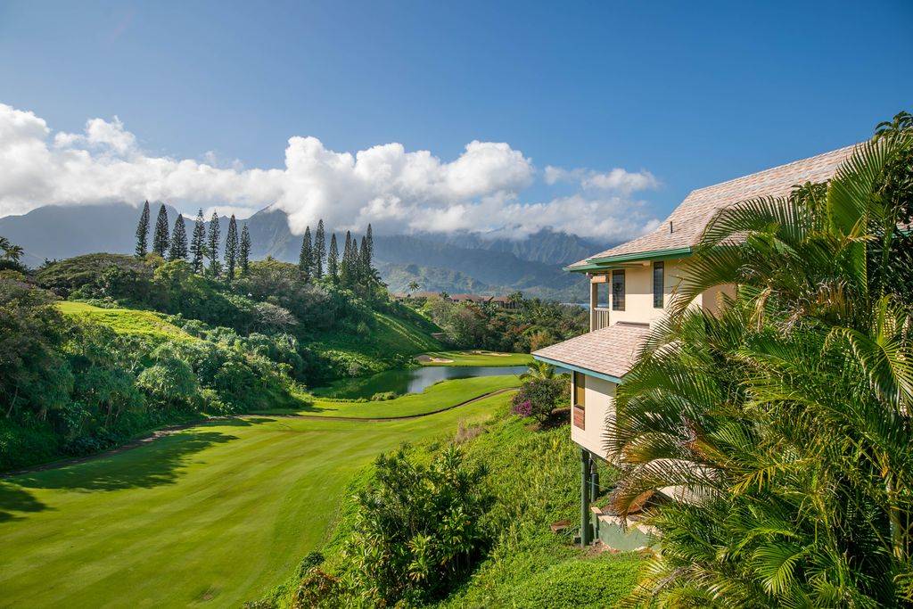 Hanalei Bay Villas 22 with bedroom AC Na Pali Properties, Inc.