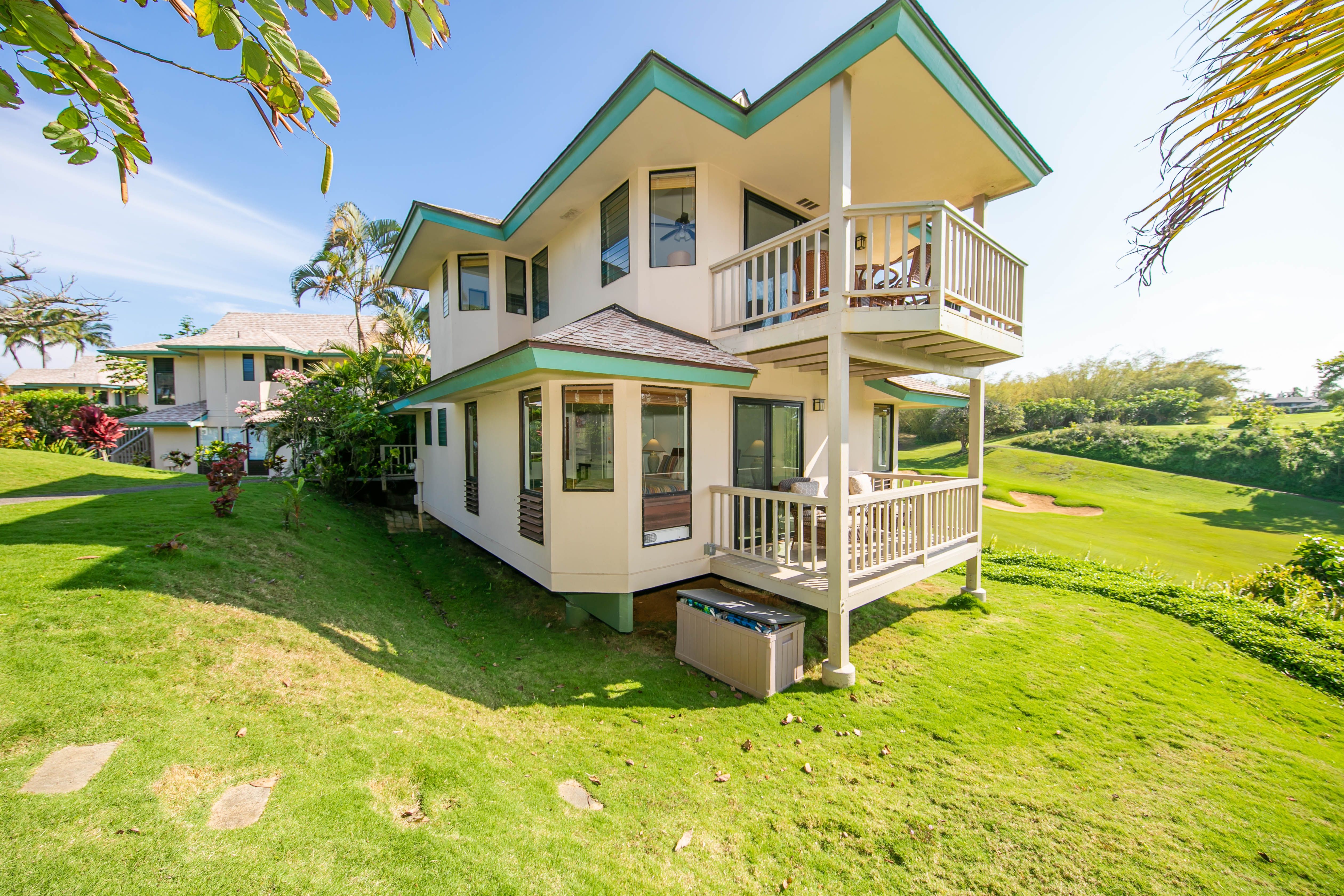 Hanalei Bay Villas 22 with bedroom AC Na Pali Properties, Inc.