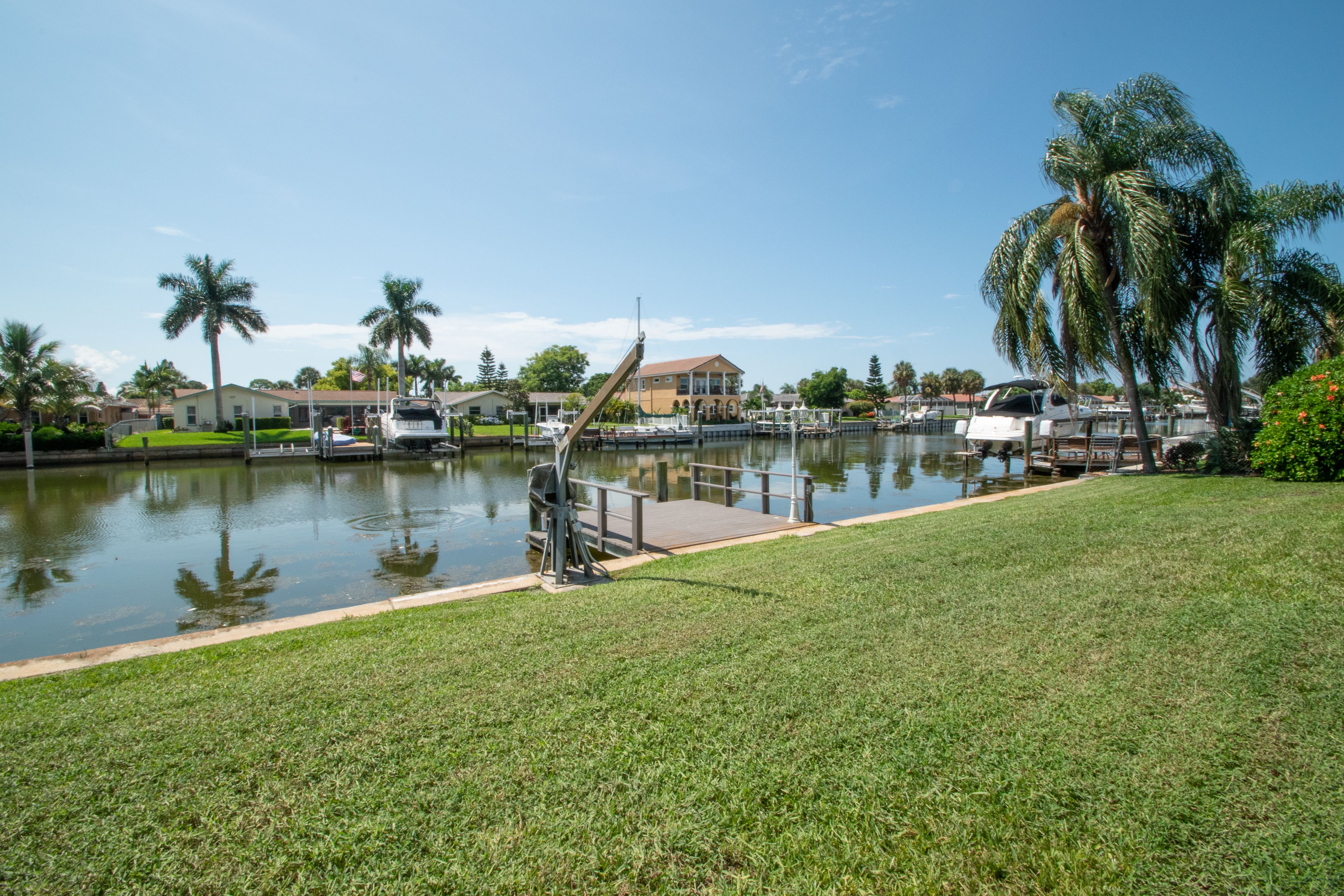 Broadwater House NextHome Beach Time Realty