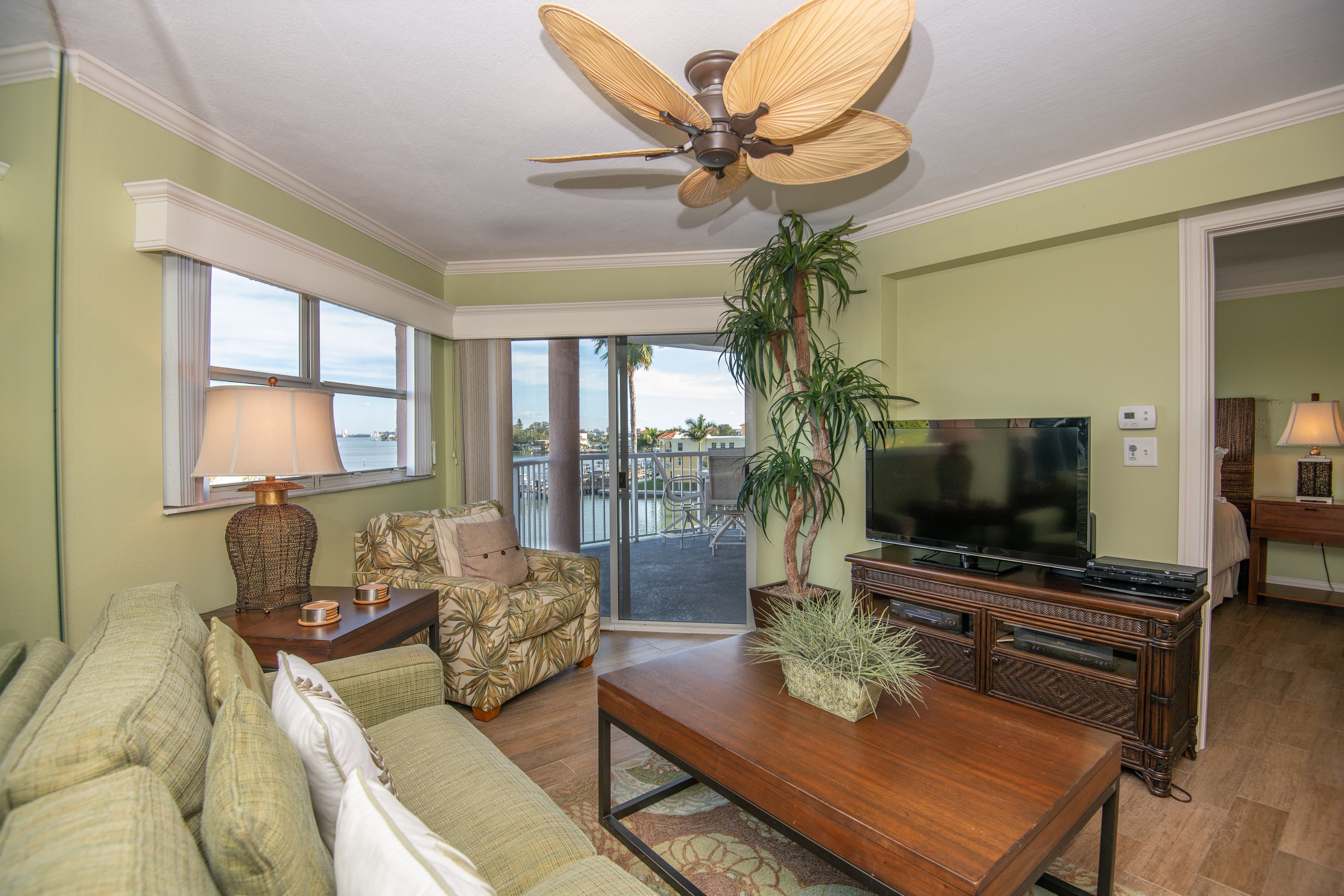 Sunrise Resort 401 NextHome Beach Time Realty