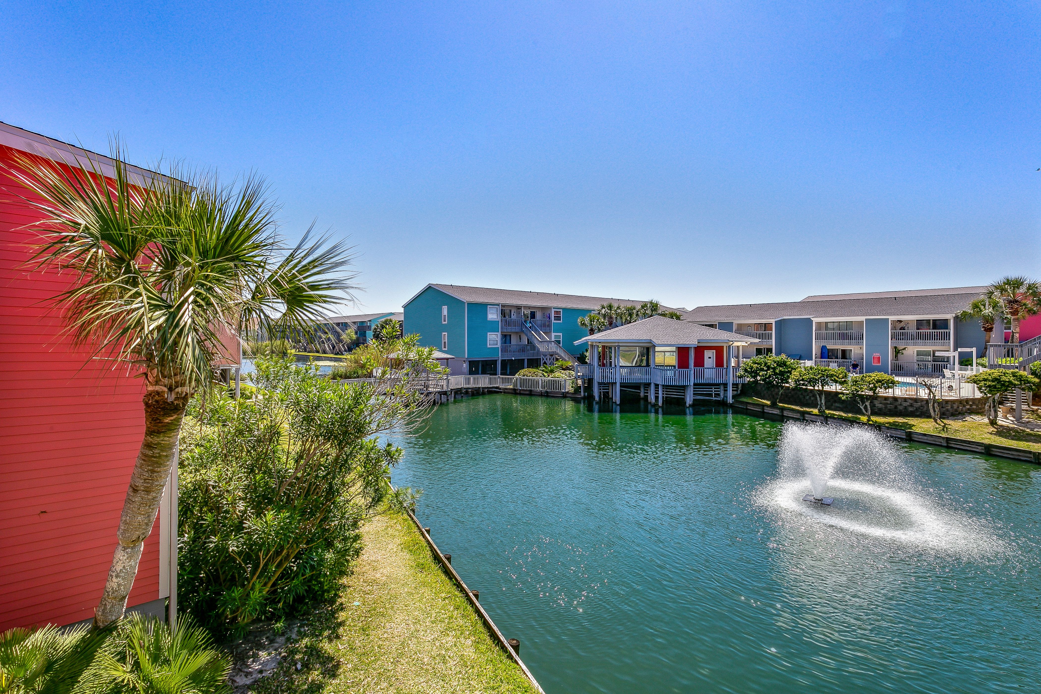 D7 Villas on the Gulf | Pensacola Beach Vacation Rentals