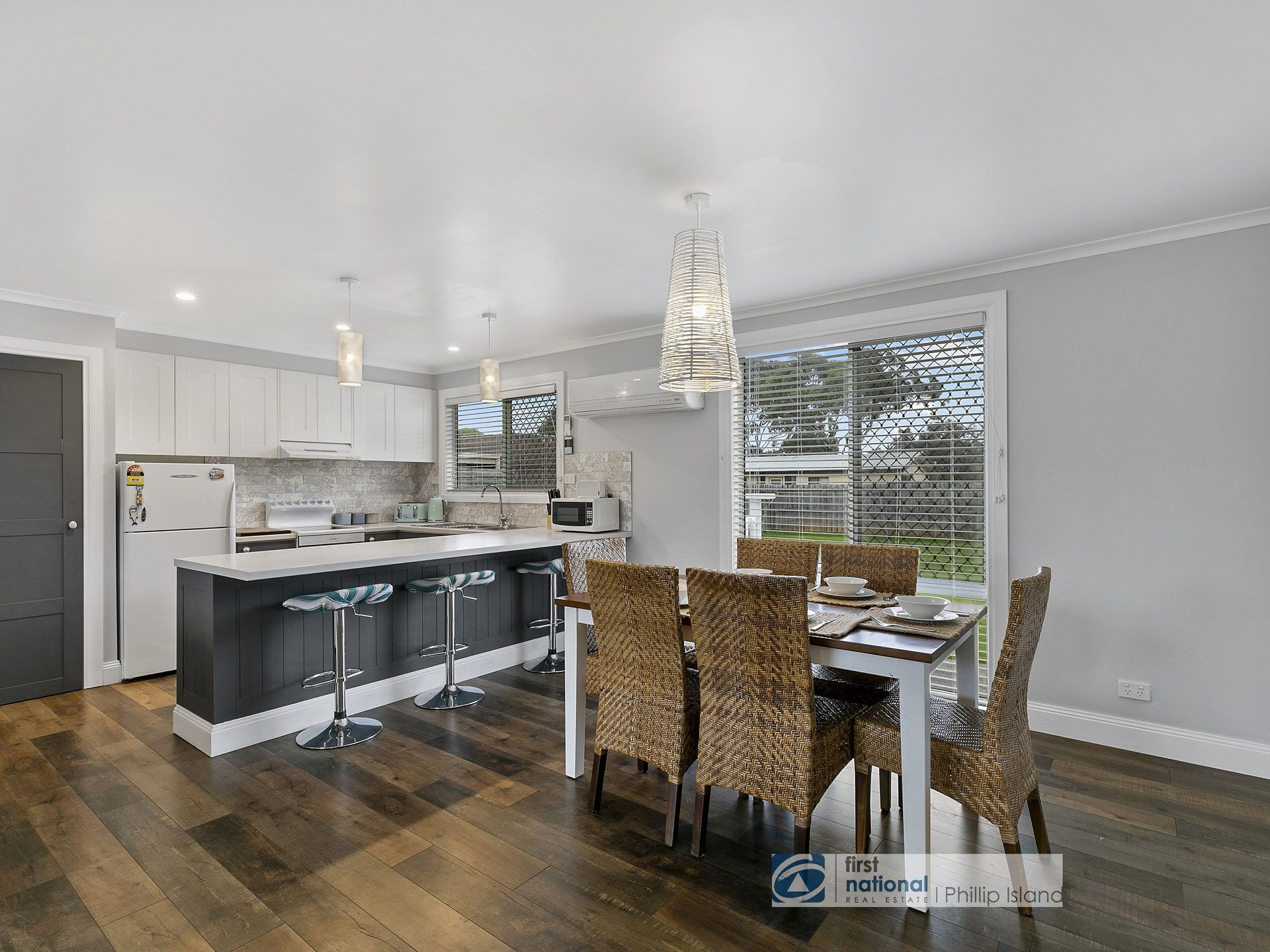 260 Settlement Road, Central Cowes Phillip Island Holiday Houses