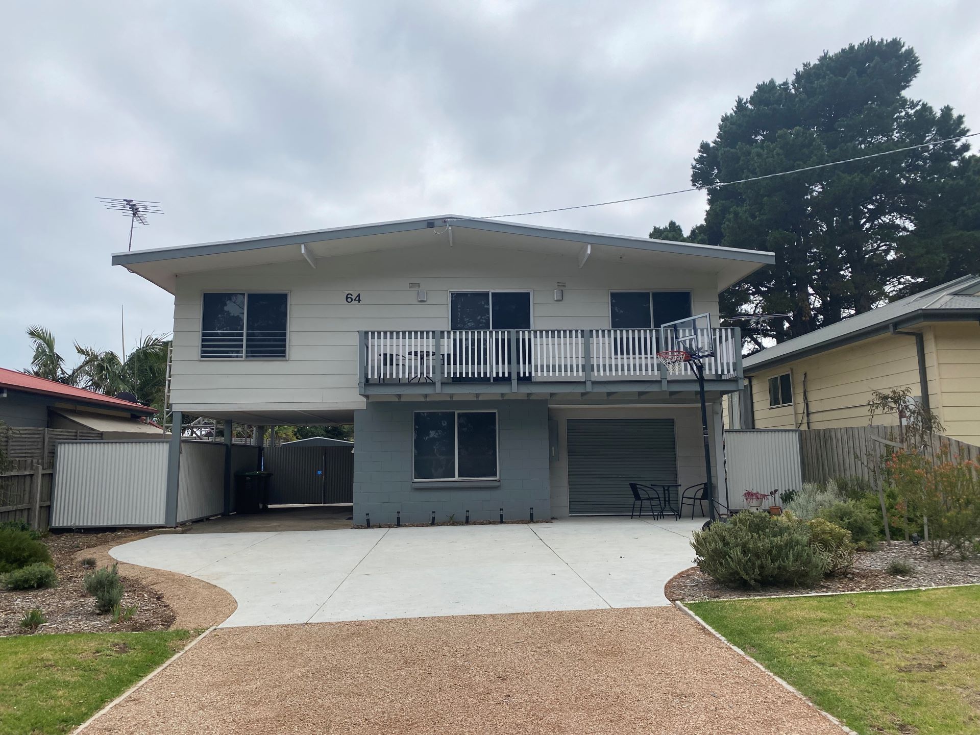 Wimbledon Heights Home Phillip Island Holiday Houses