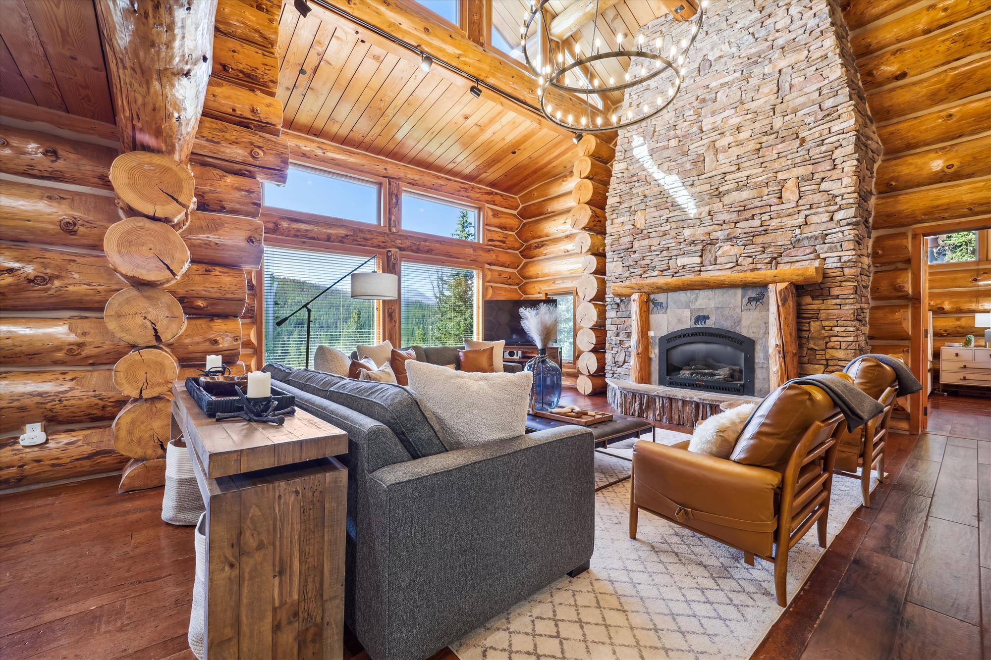 Modern Log Cabin | Breckenridge Vacation Rentals