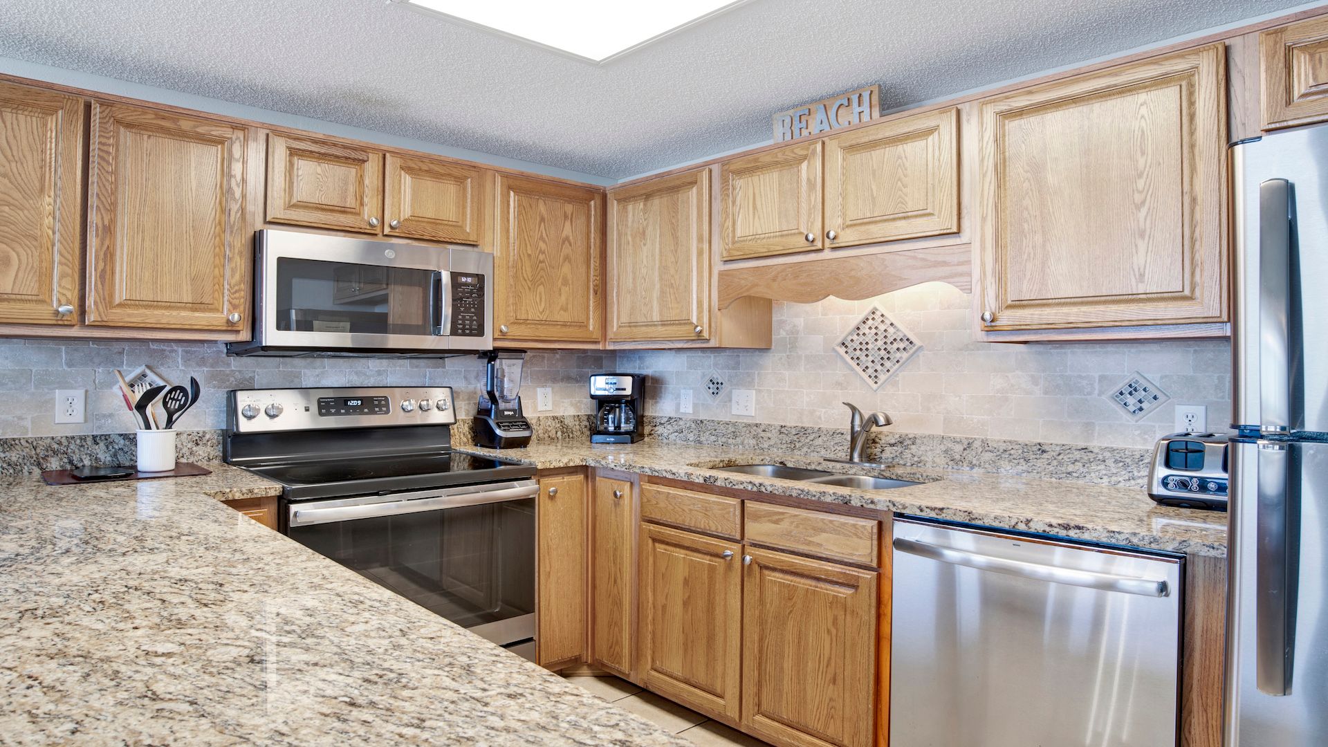 Phoenix VIII 401 | Phoenix Rentals Vacation Properties