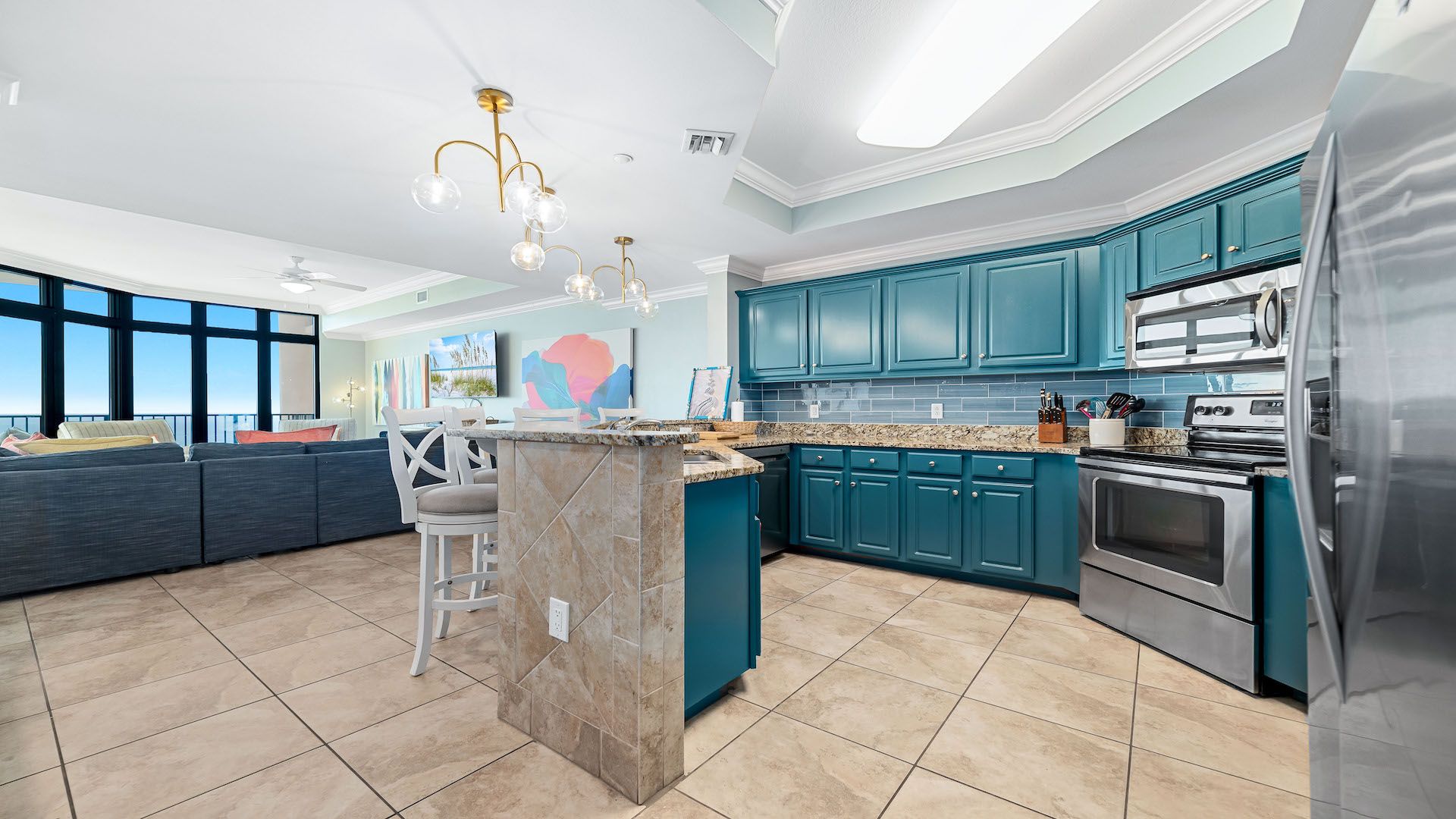 バイオレンス・レイク('08英) Oasis 2308 | Phoenix Rentals Vacation Properties