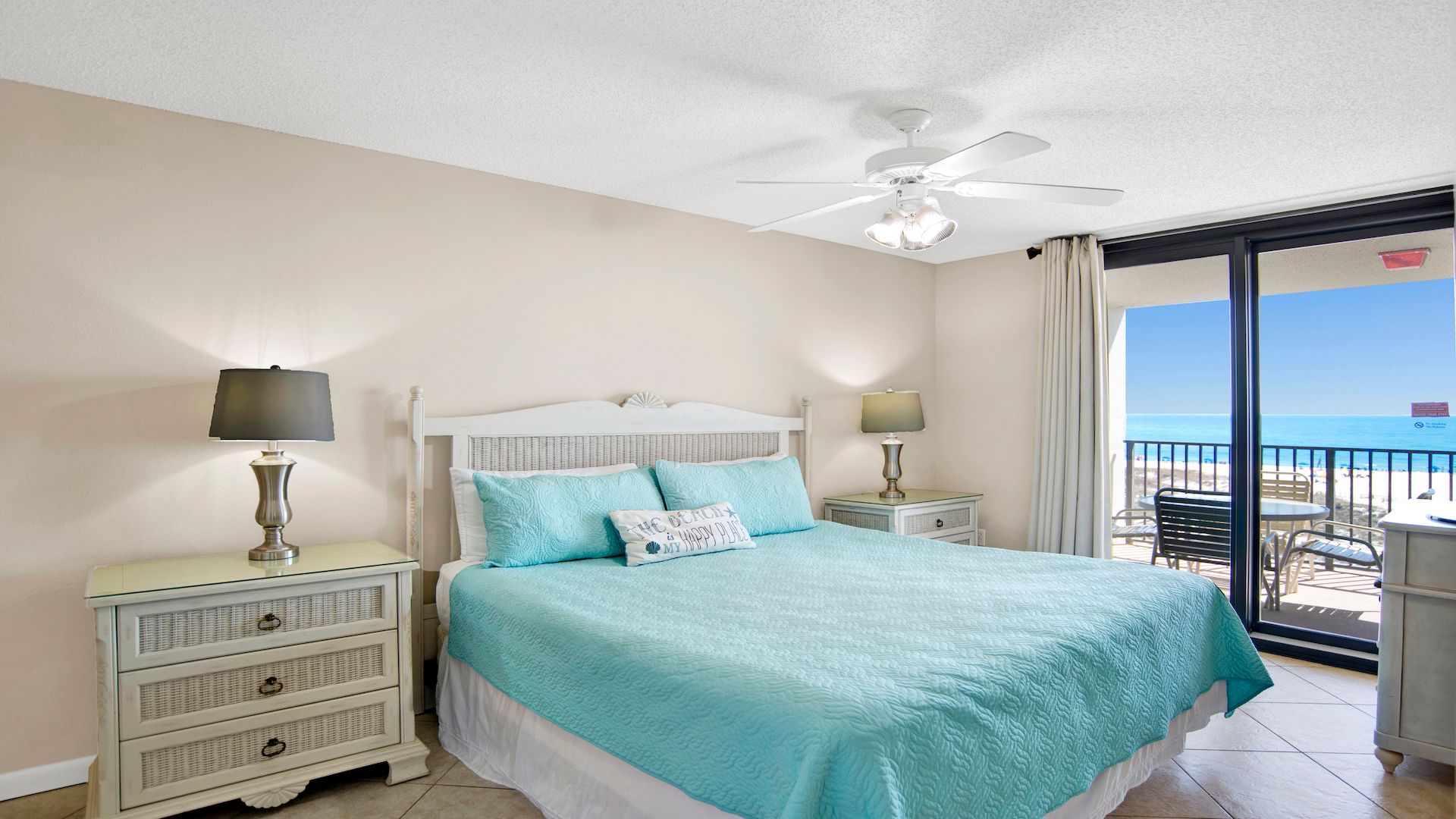 Phoenix VI 404 | Phoenix Rentals Vacation Properties