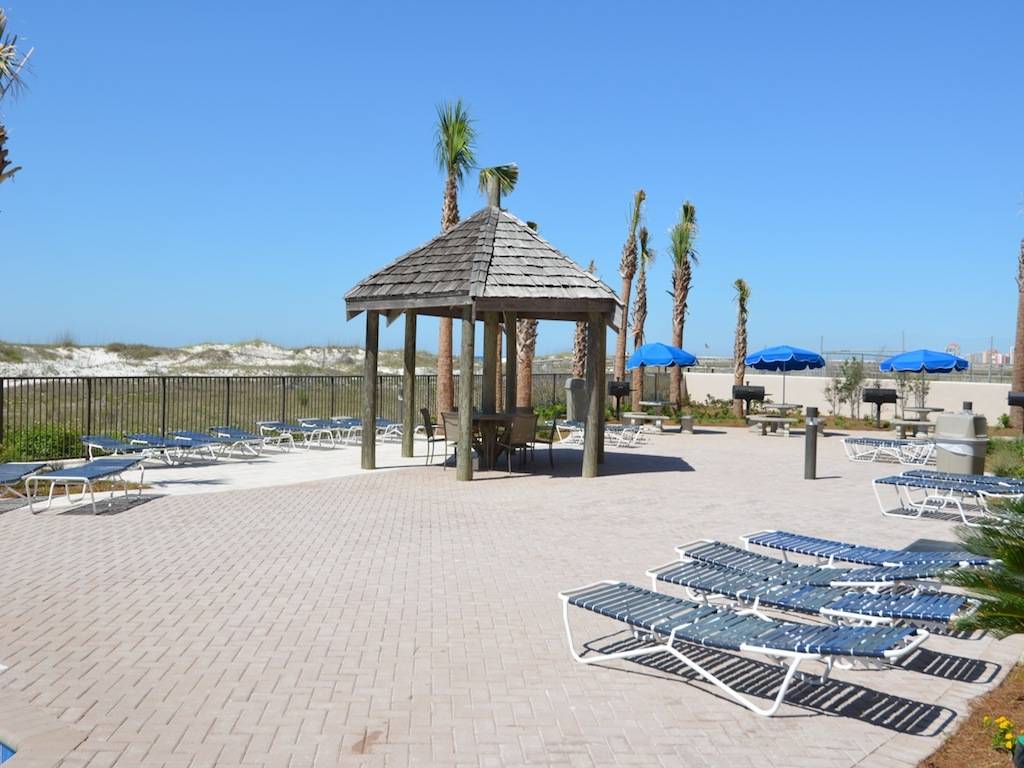 Phoenix East Pool deck