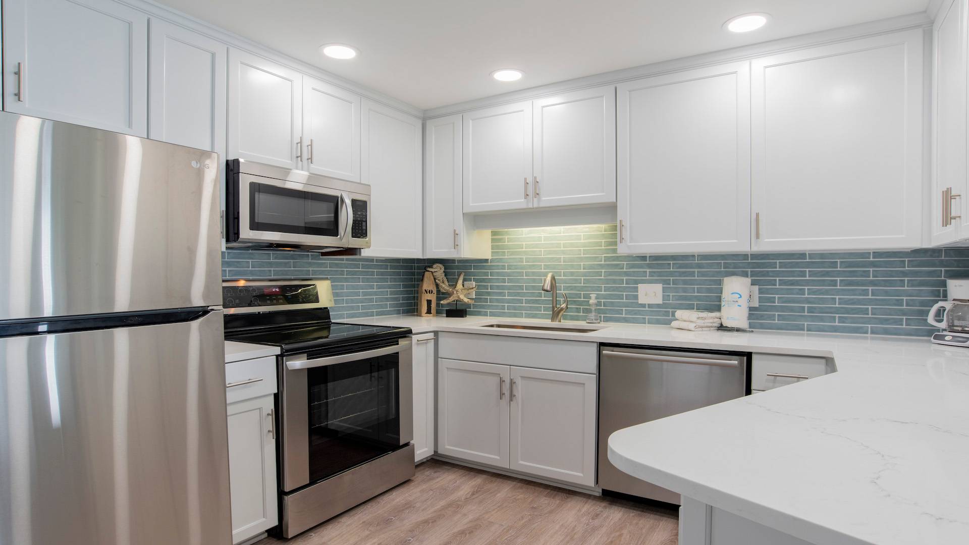 Phoenix V 1113 Kitchen