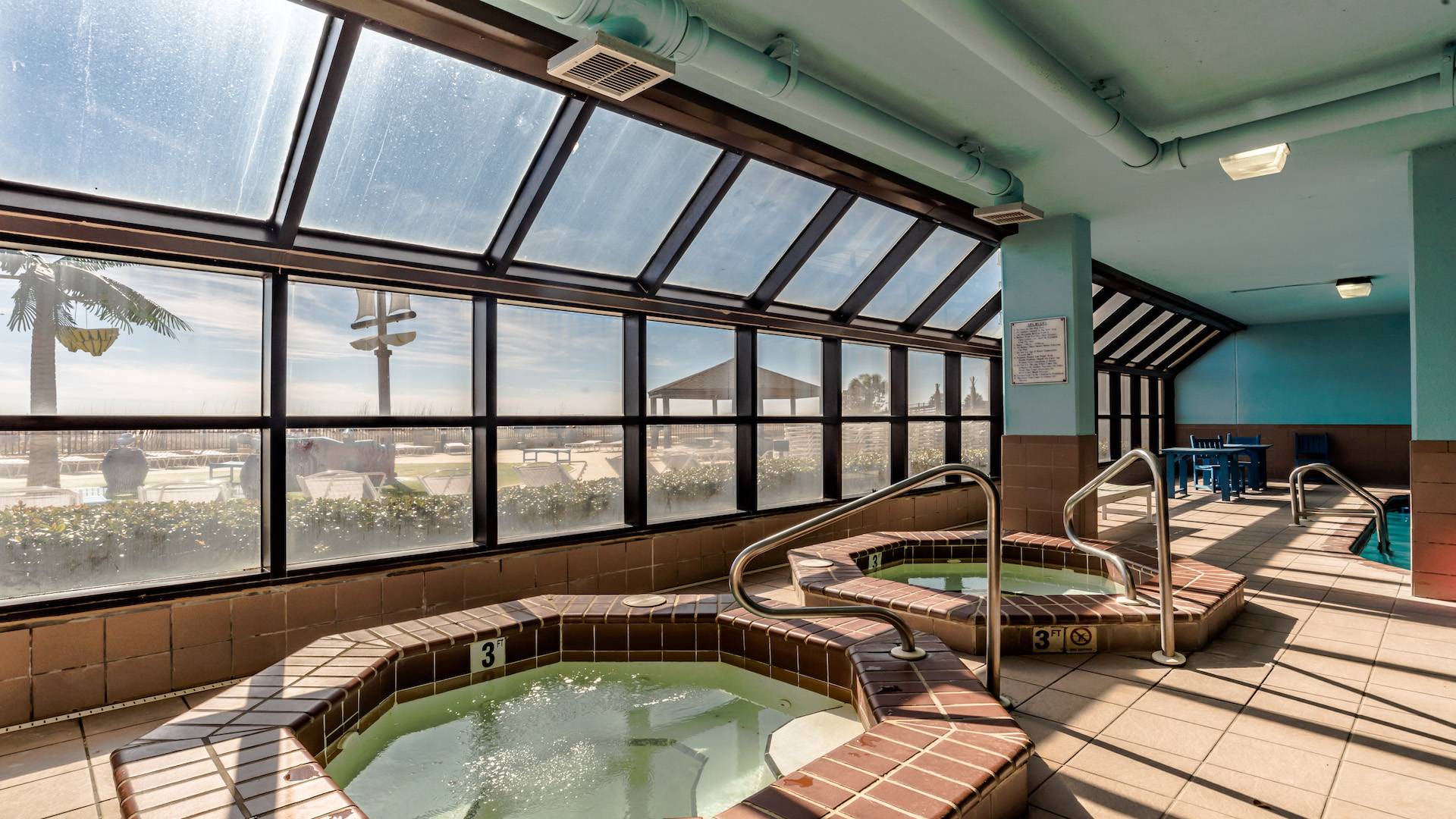 Phoenix V Hot tubs