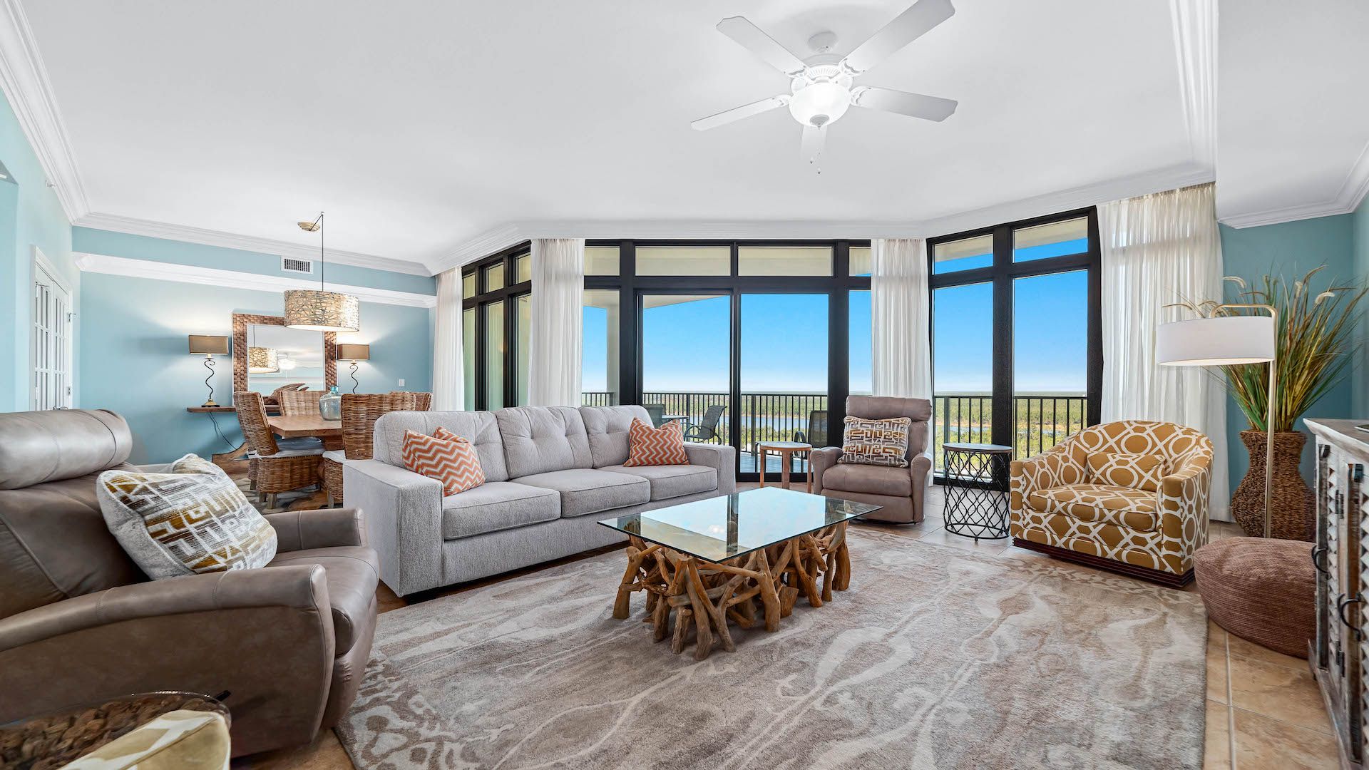 505 中国 湖北省産　アメジスト&アポフィライト Oasis 2115 | Phoenix Rentals Vacation Properties